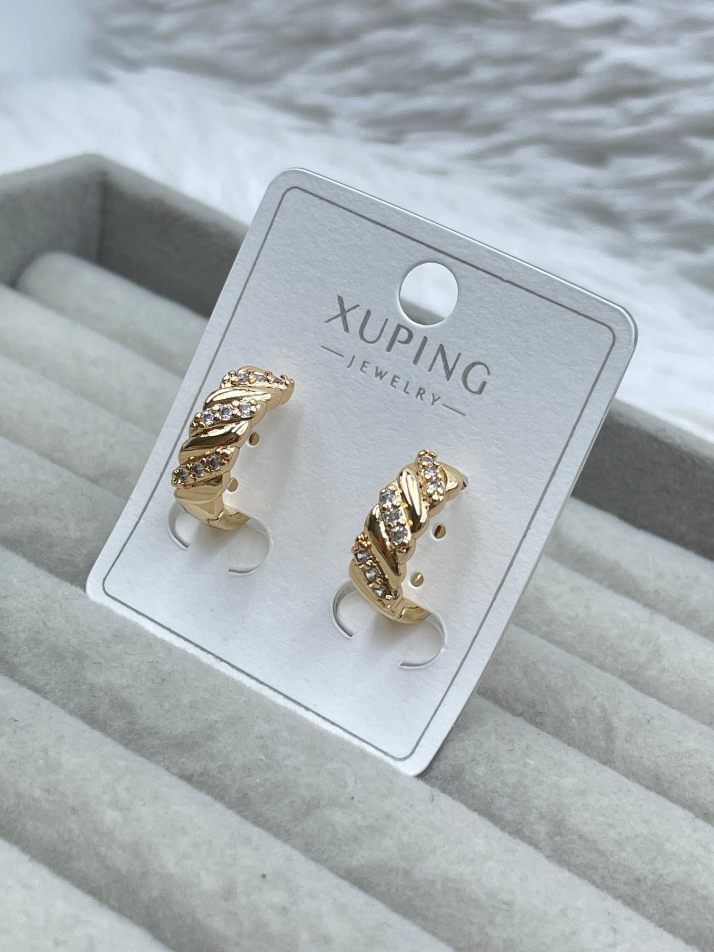 Arete Xuping Gold Rose