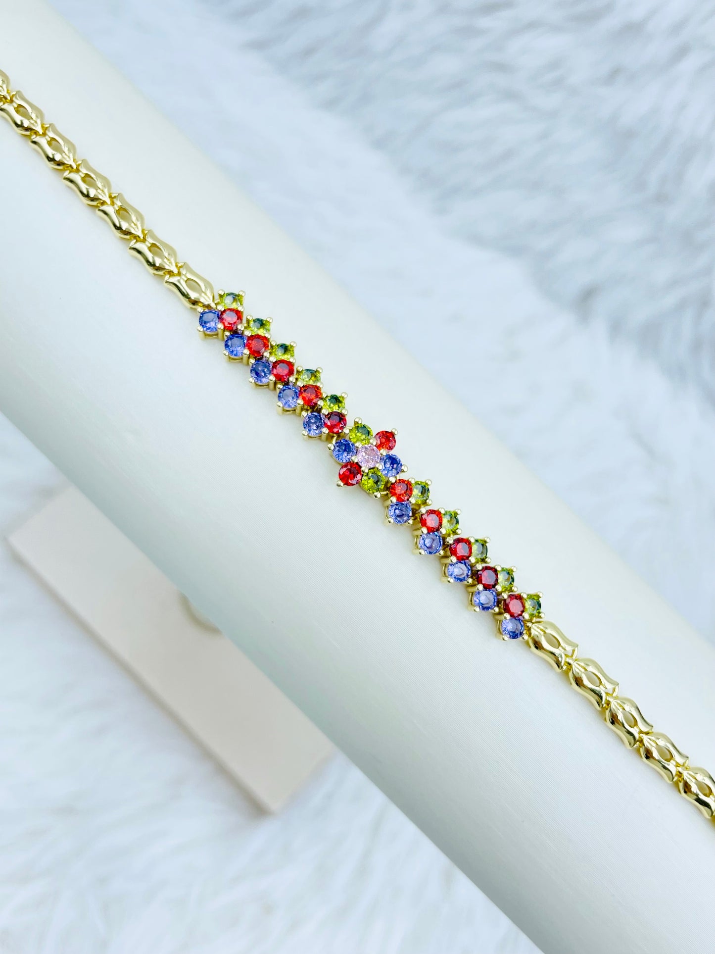 Pulsera Dorada Rosek