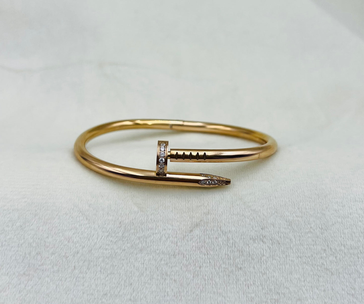 Brazalete Cartier Clavo Rosek