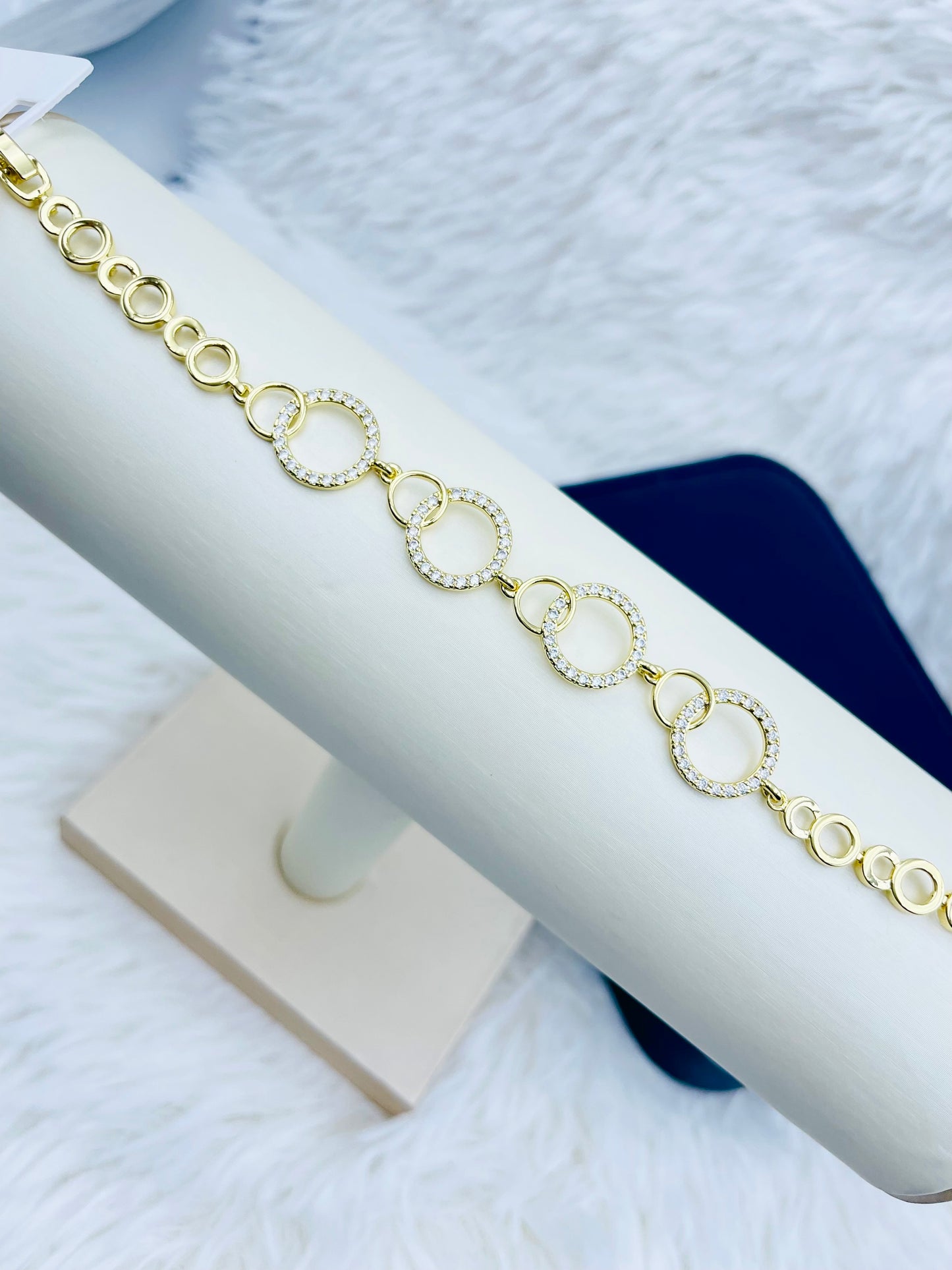 Pulsera Dorada Rosek