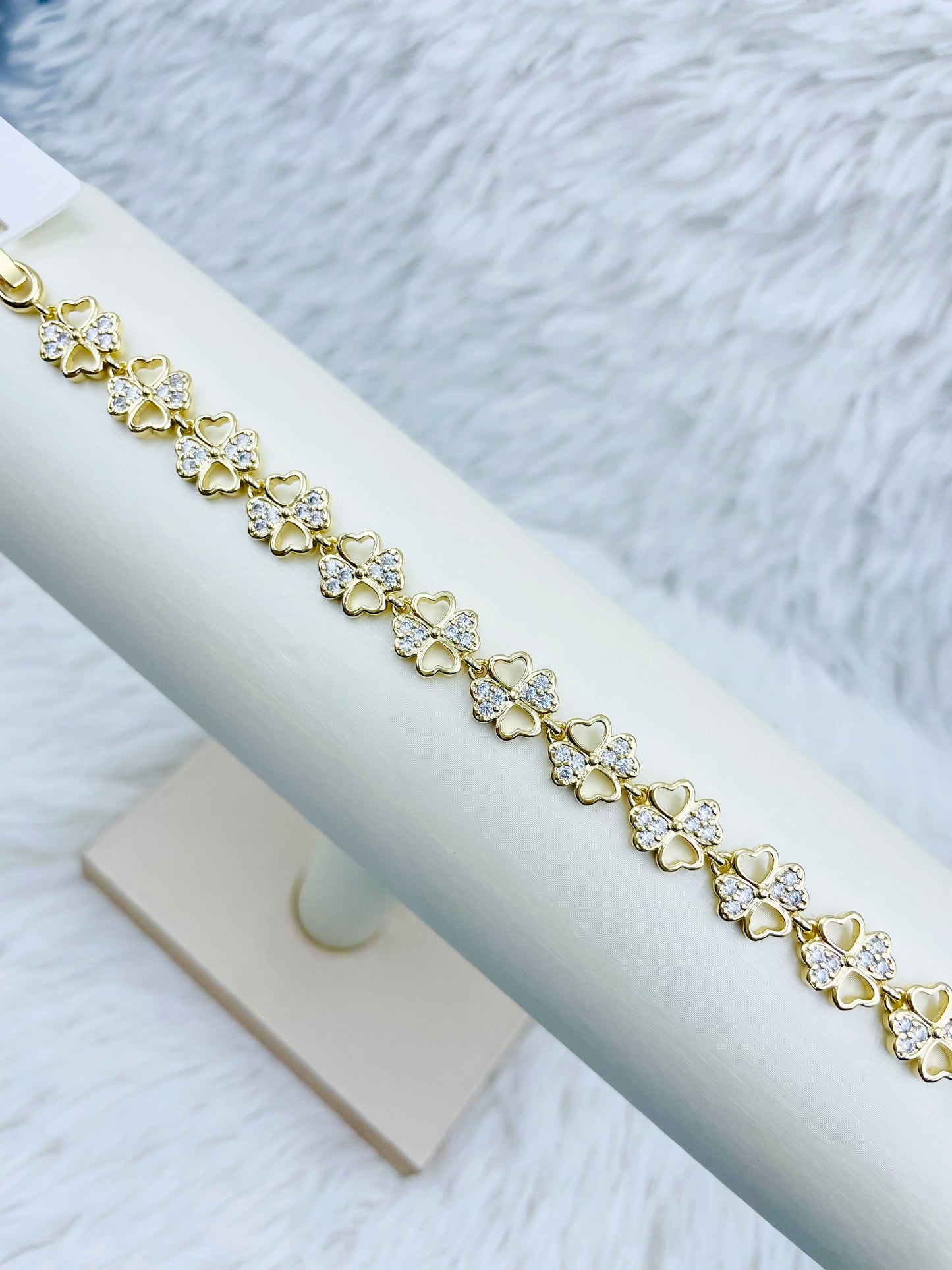 Pulsera Dorada Rosek