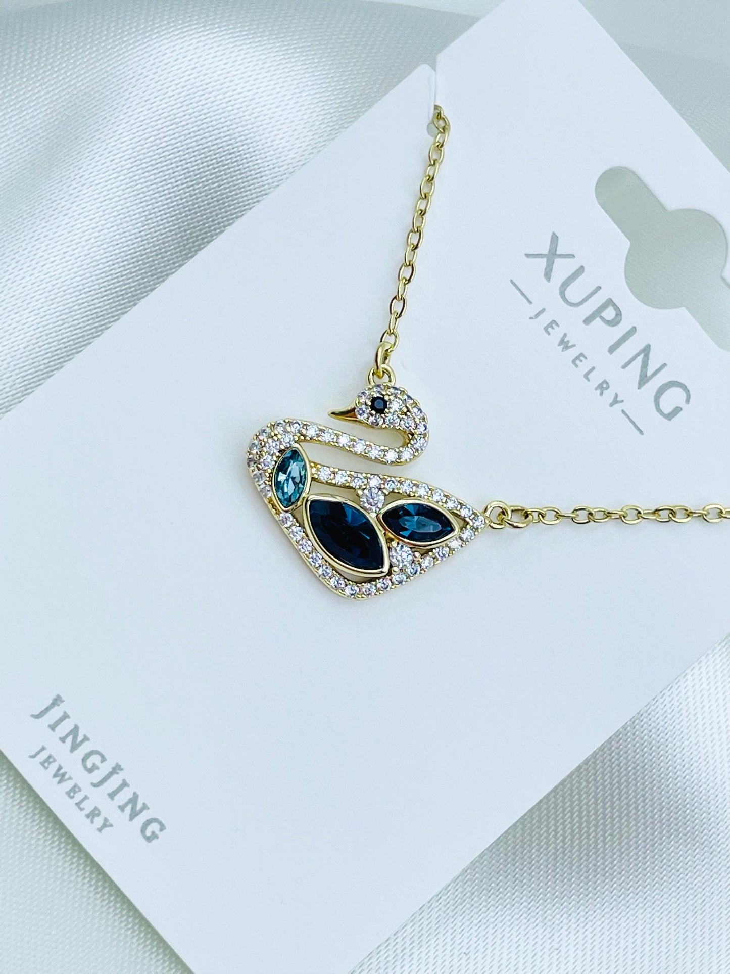 Collar Xuping Jingjing