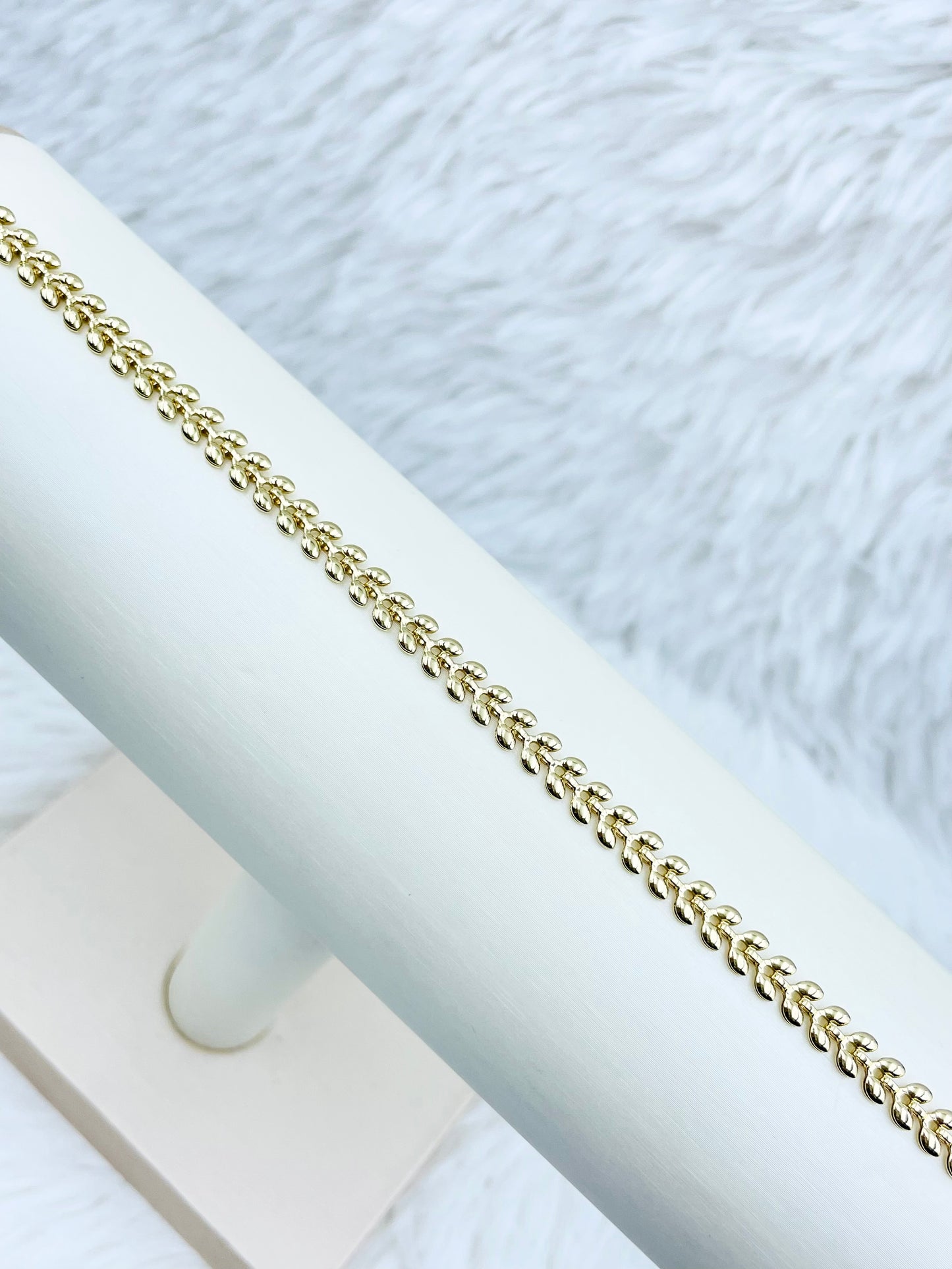 Pulsera Dorada Rosek