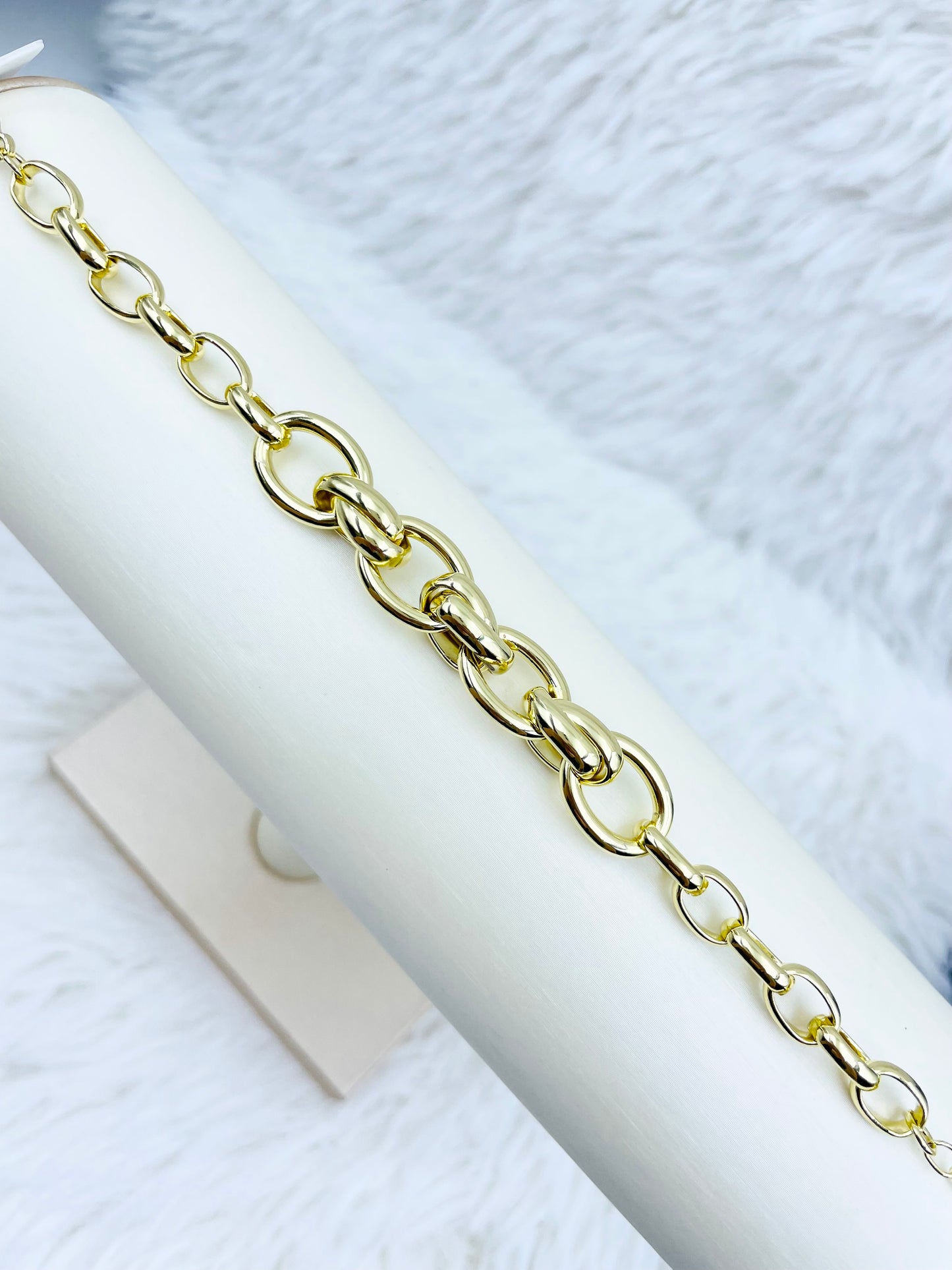 Pulsera Dorada Rosek