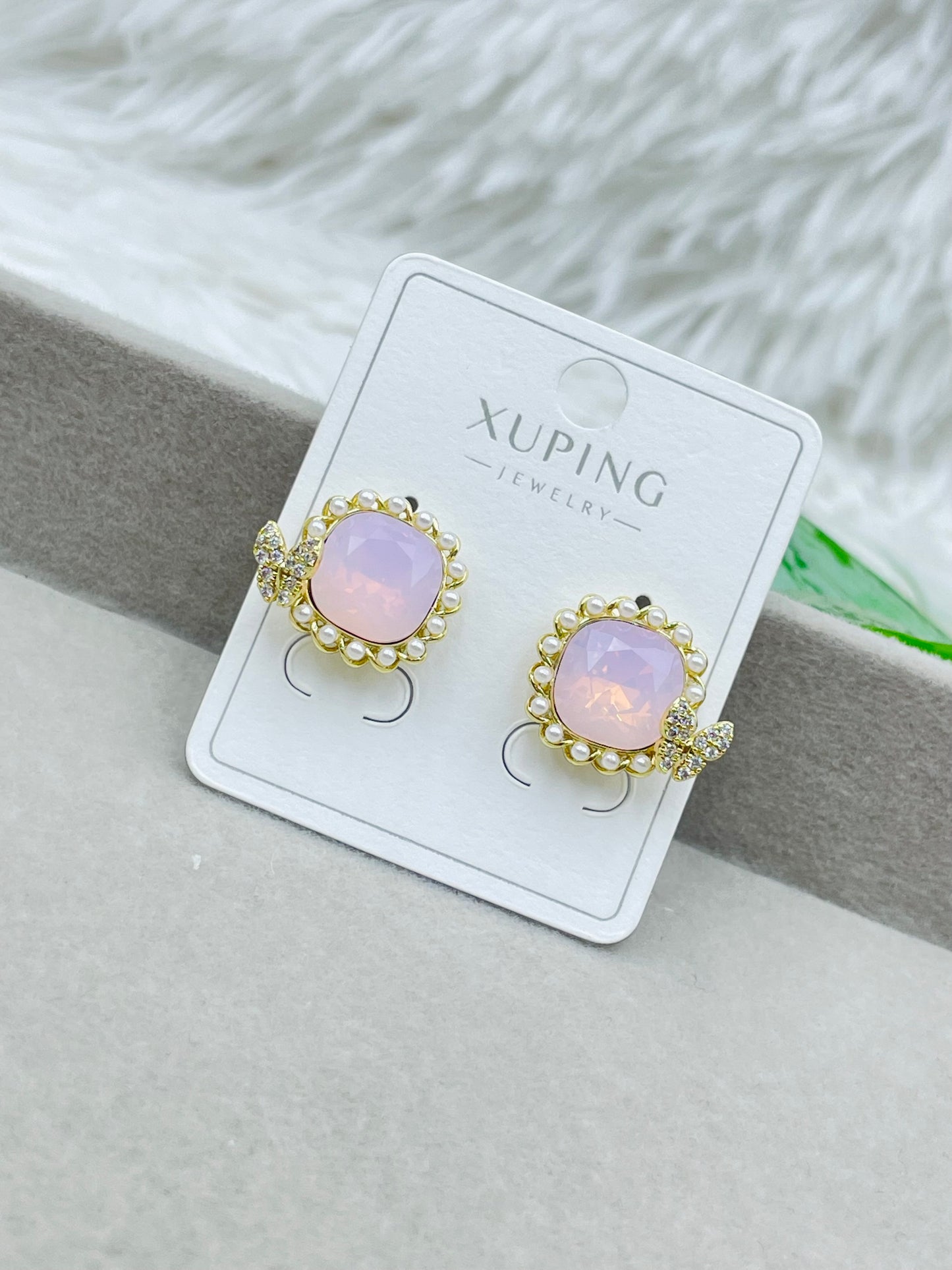 Arete Xuping Dorado