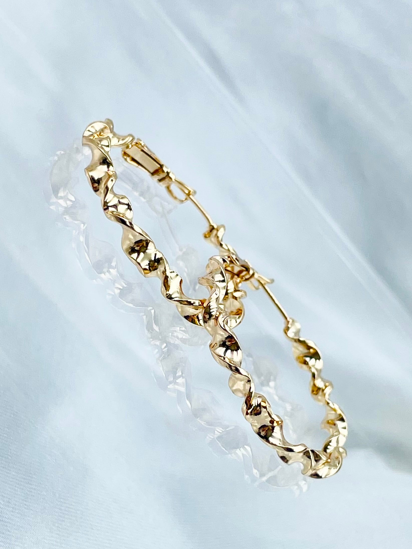 Arracada Xuping Rosada