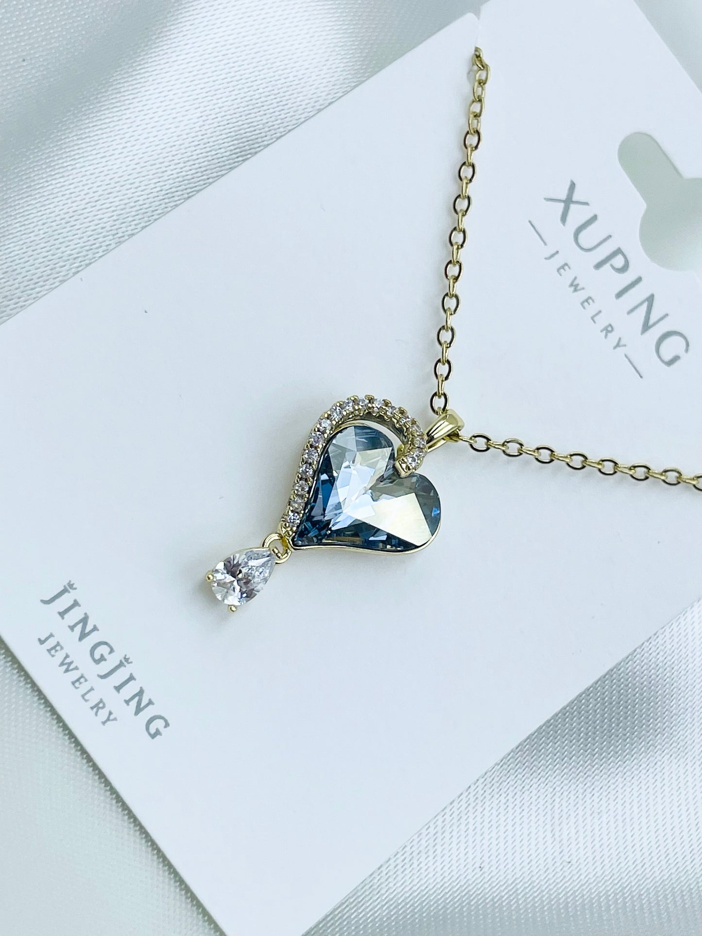 Collar Xuping Jingjing