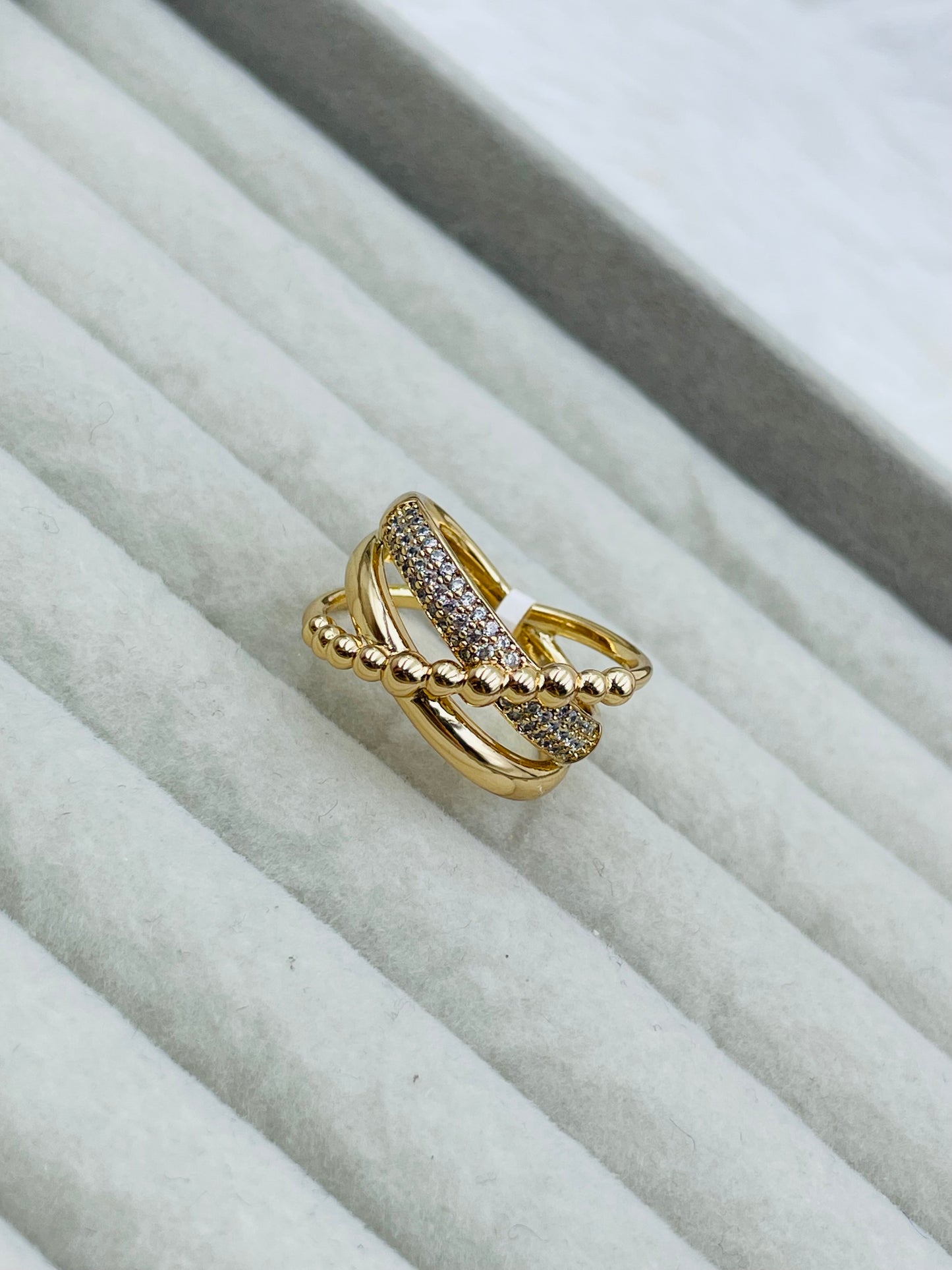 Anillo Xuping