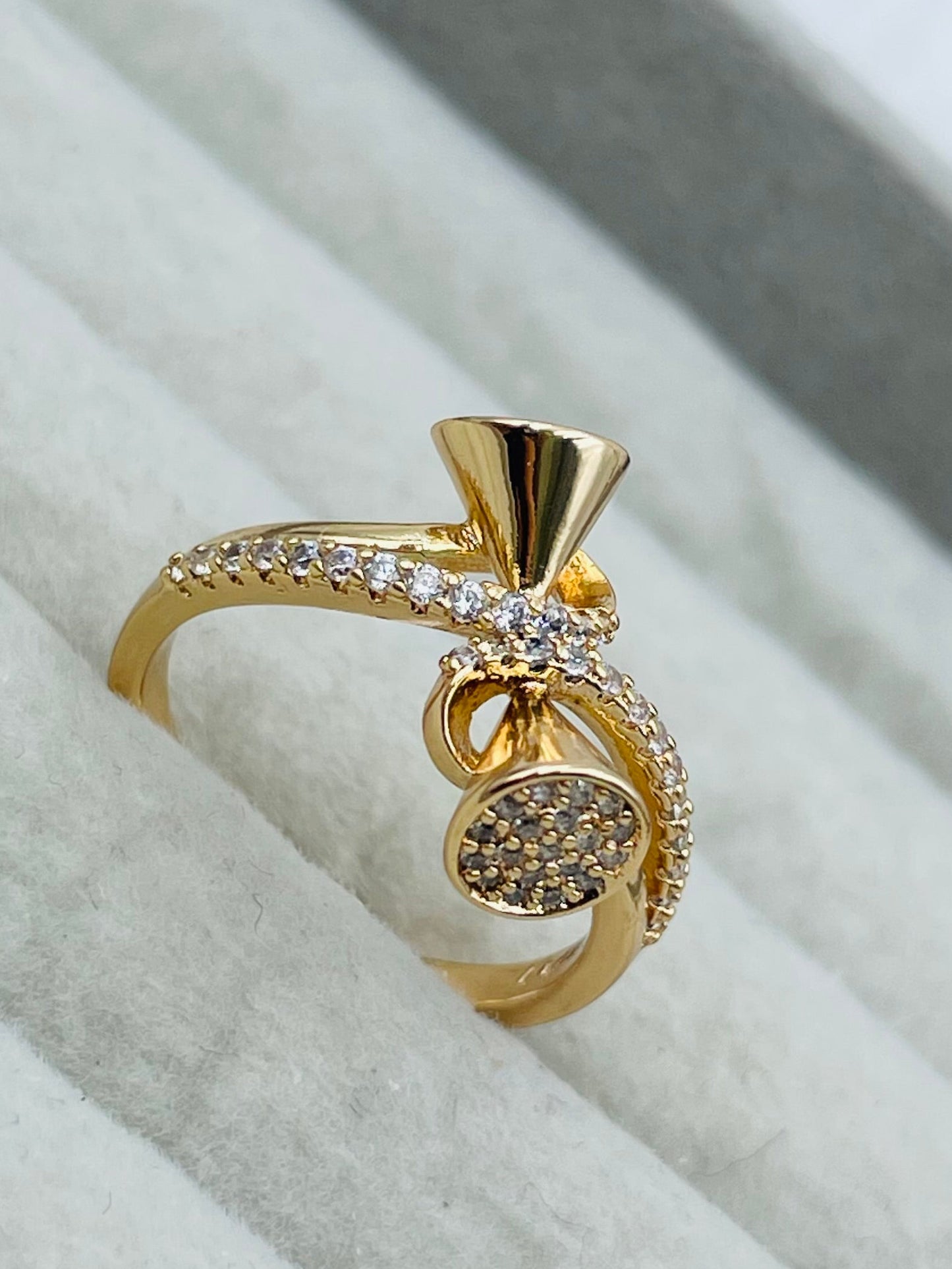 Anillo Xuping