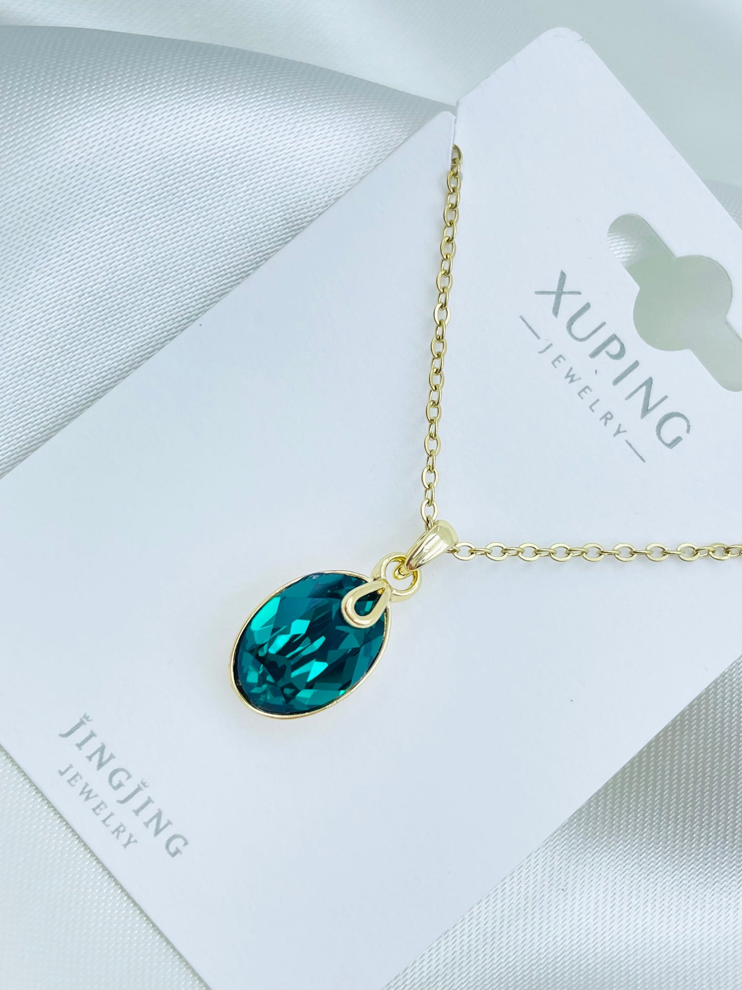 Collar Xuping Jingjing