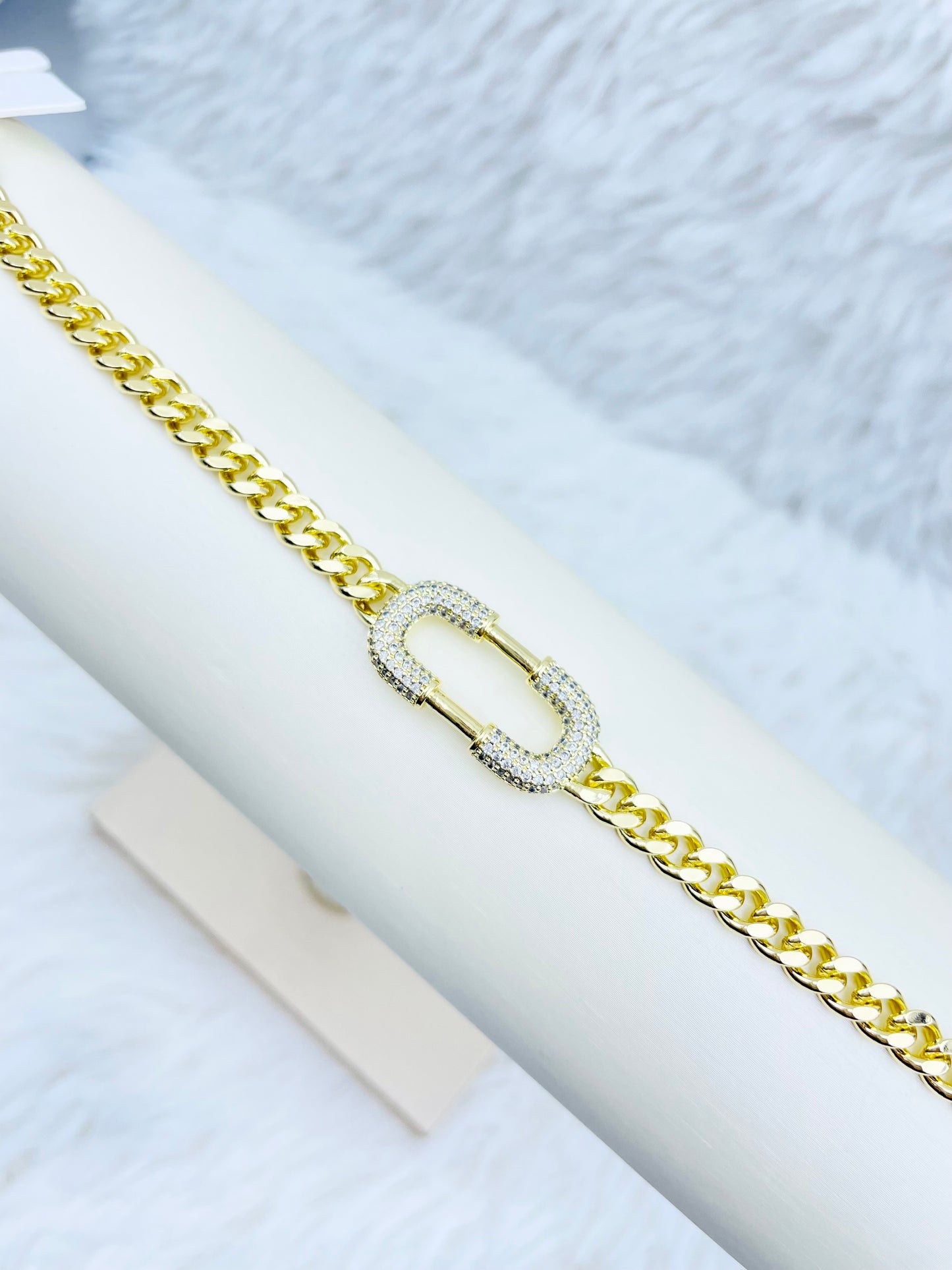 Pulsera Dorada Rosek