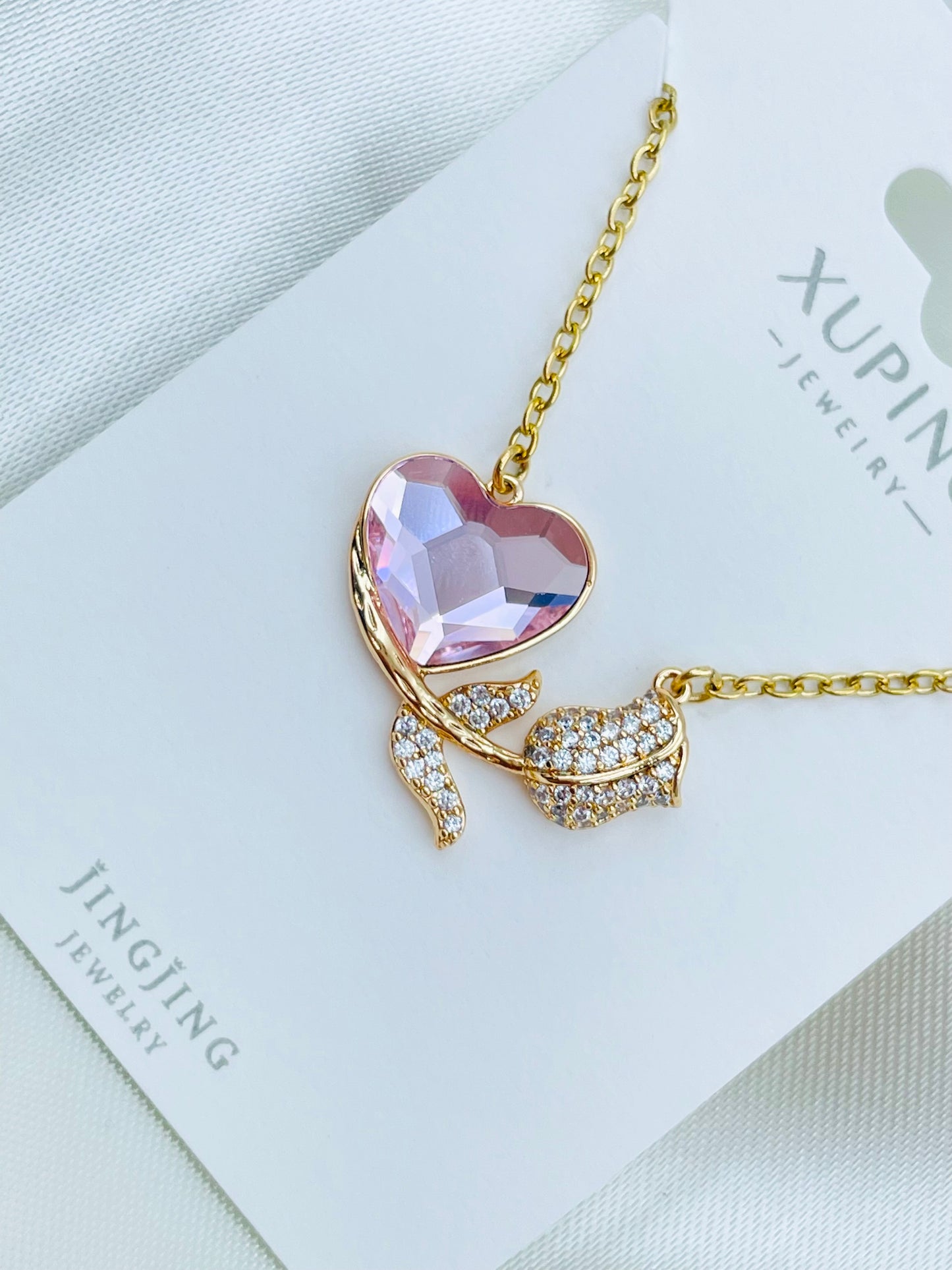 Collar Xuping Jingjing