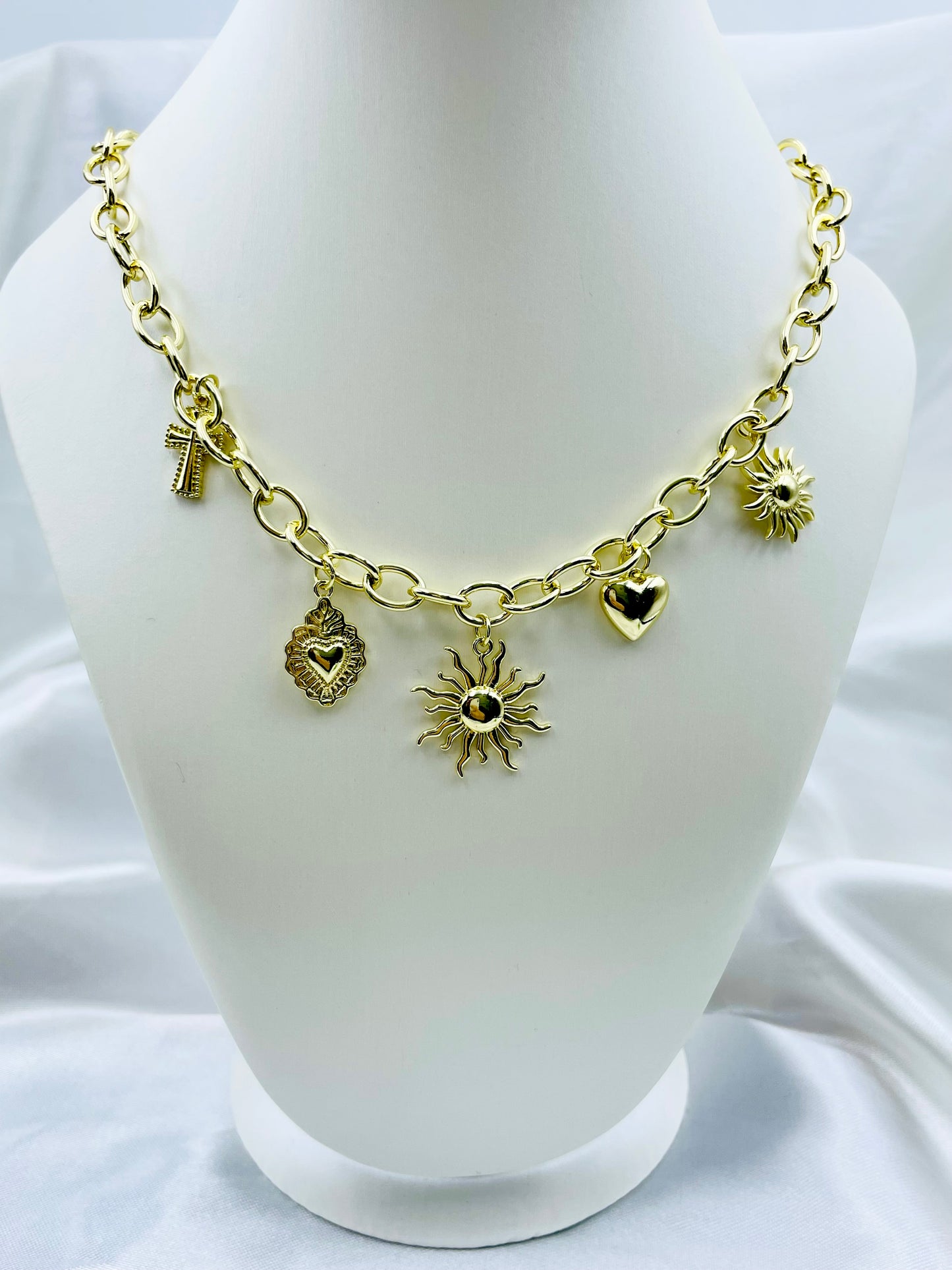 Collar Dorado Rosek