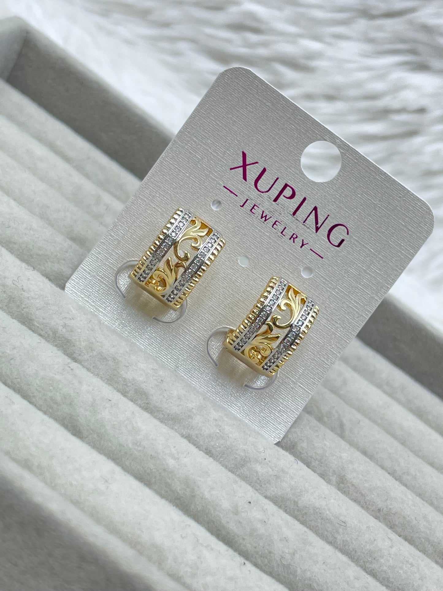 Arete Xuping Gold Rose