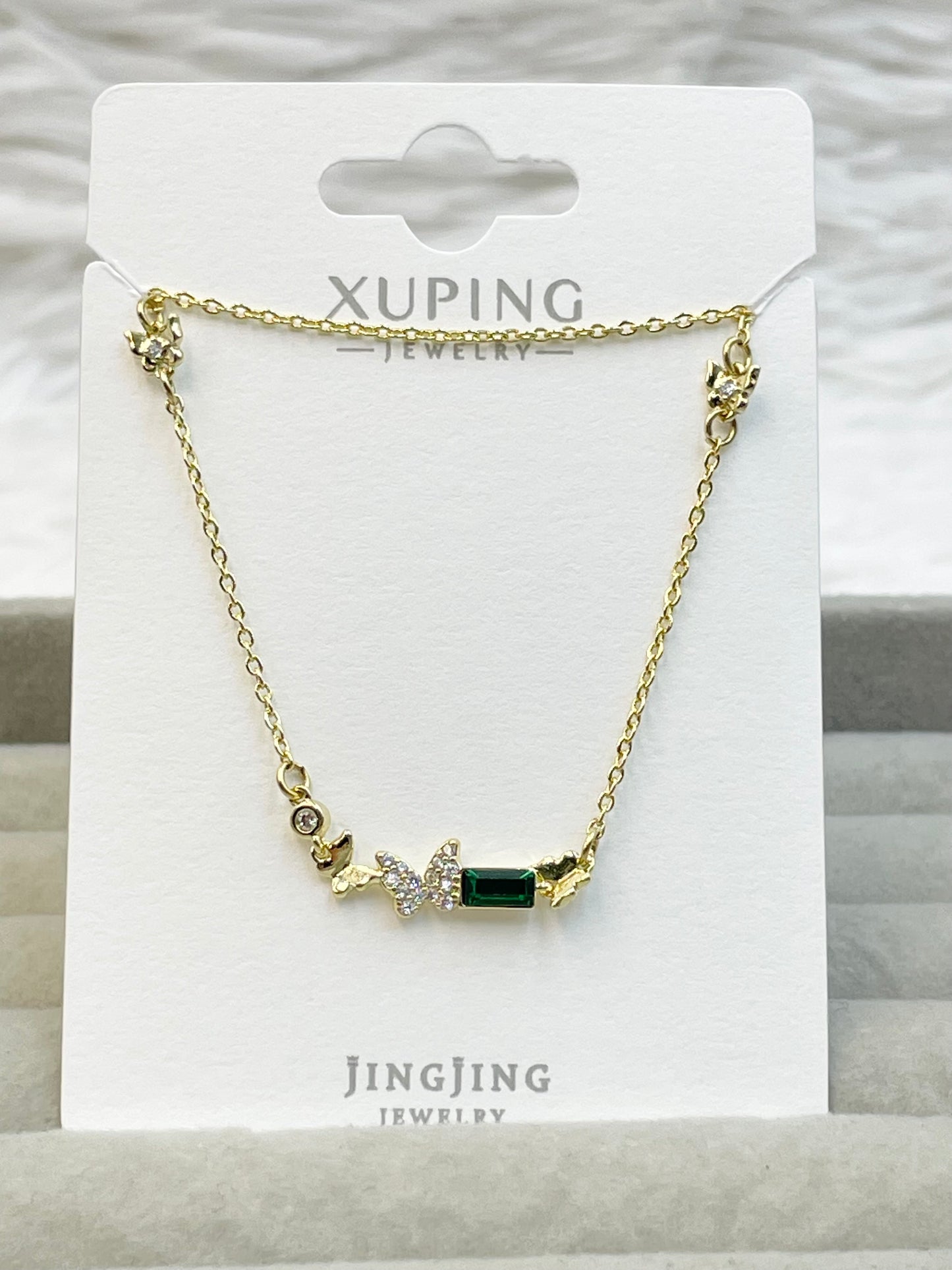 Collar Xuping Jingjing
