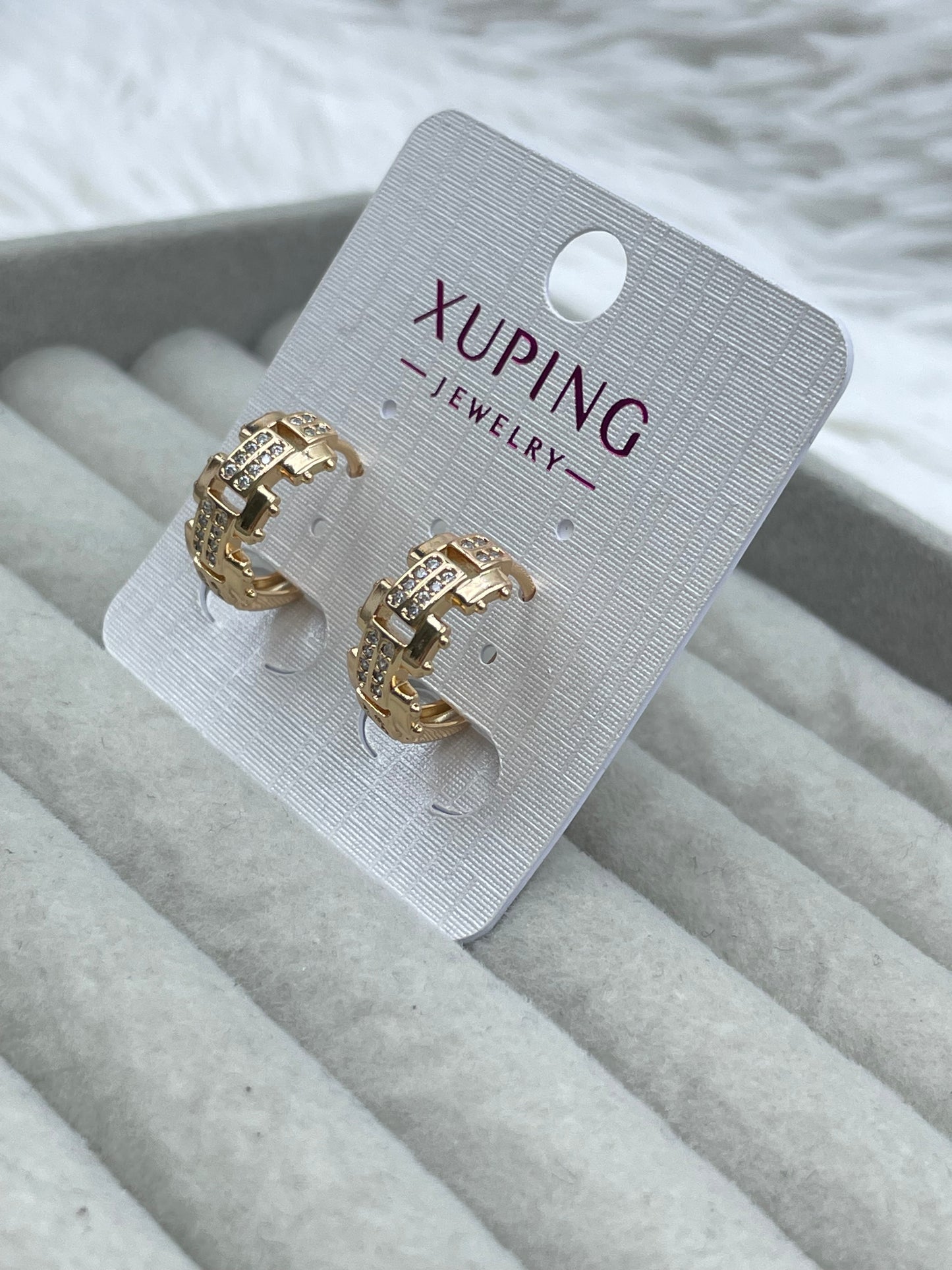Arete Xuping Gold Rose