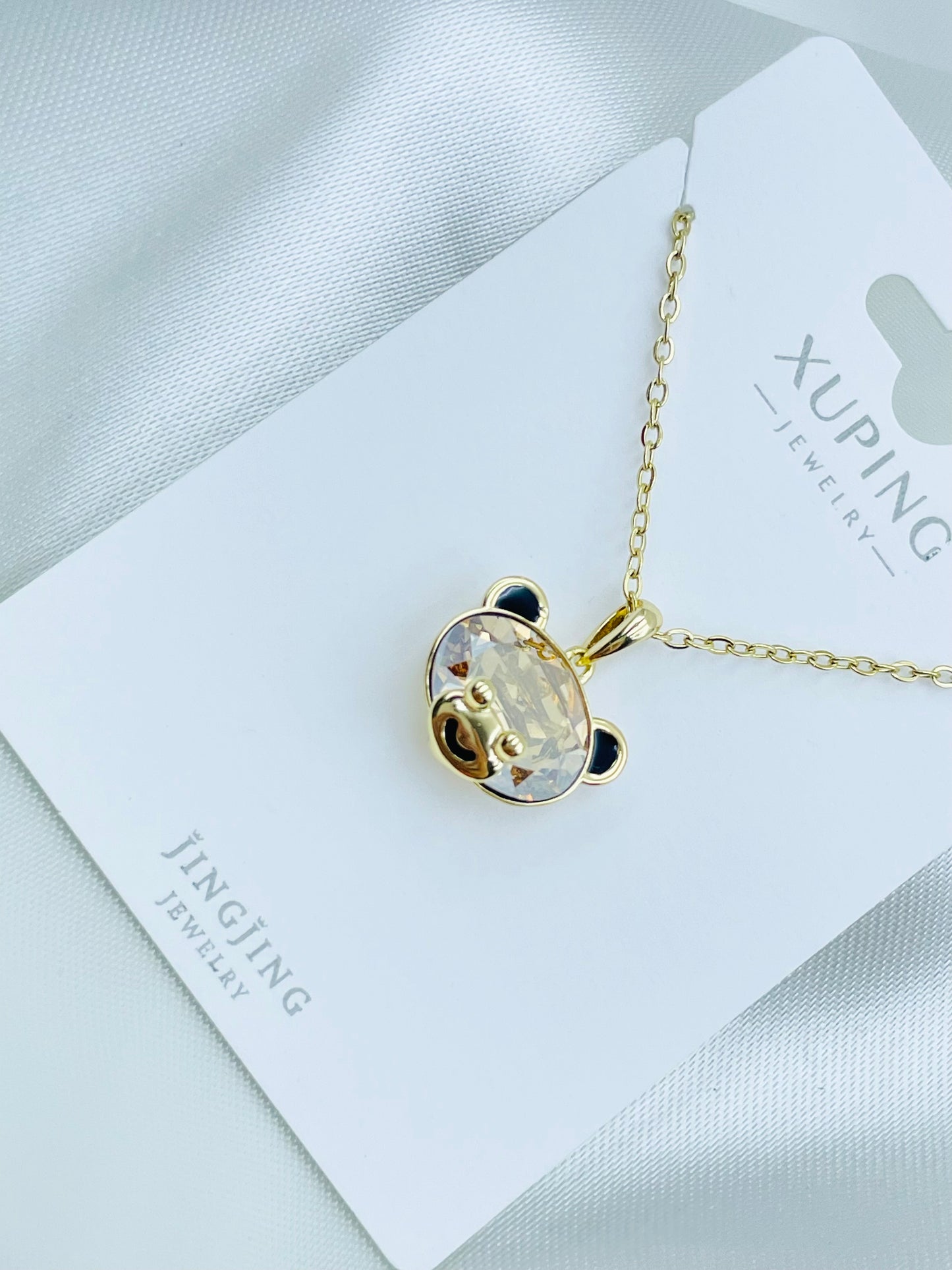 Collar Xuping Jingjing