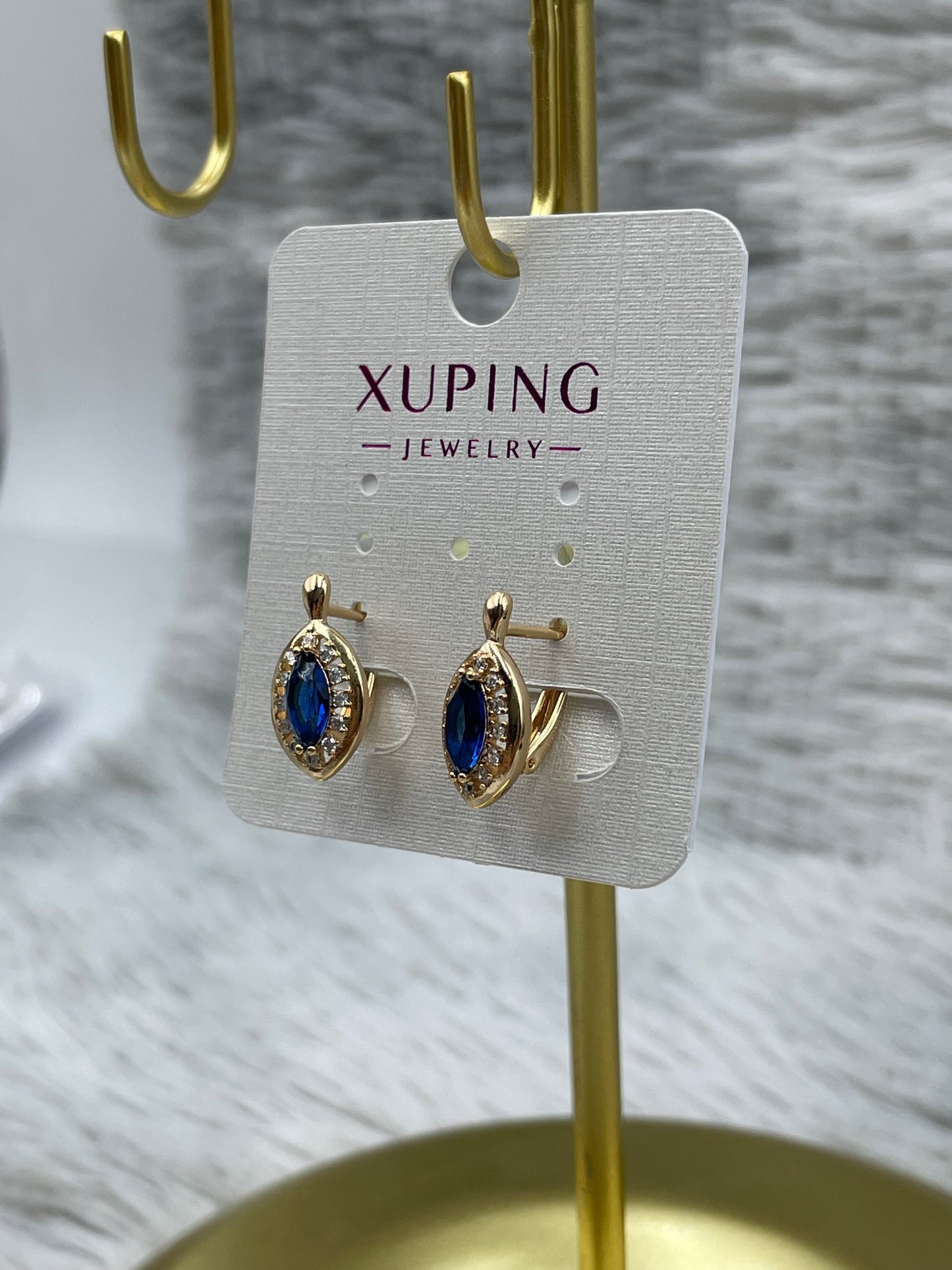 Arete Xuping Rose Gold