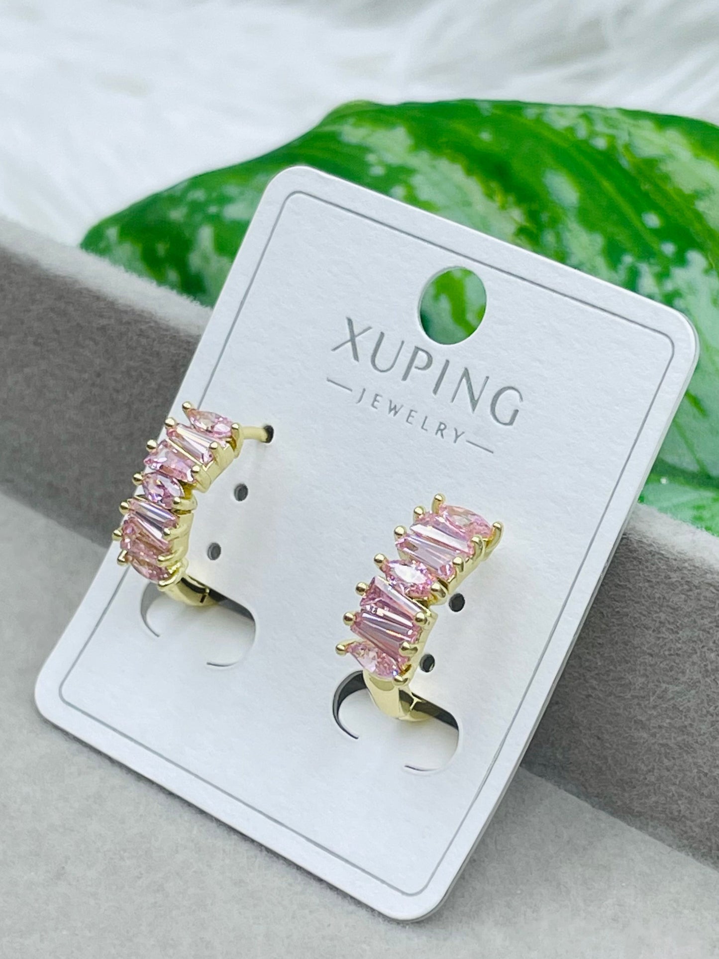 Arete Xuping Dorado