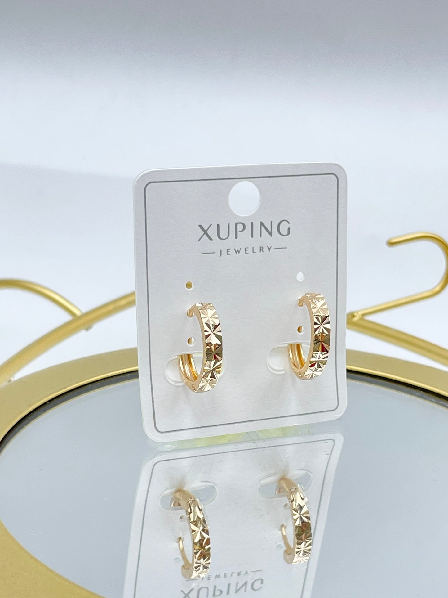 Arete Xuping Rose Gold