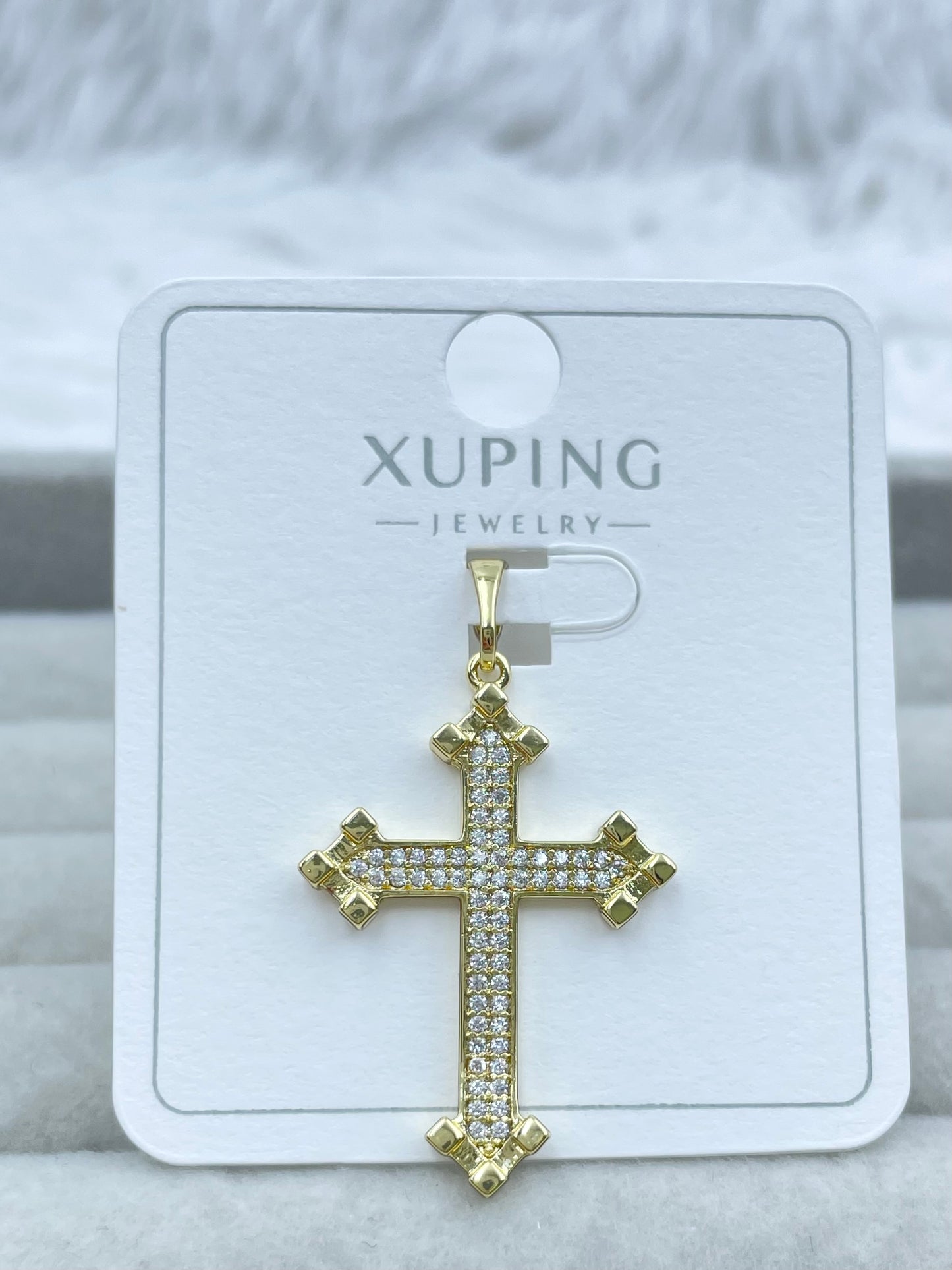 Dije Religioso Dorado