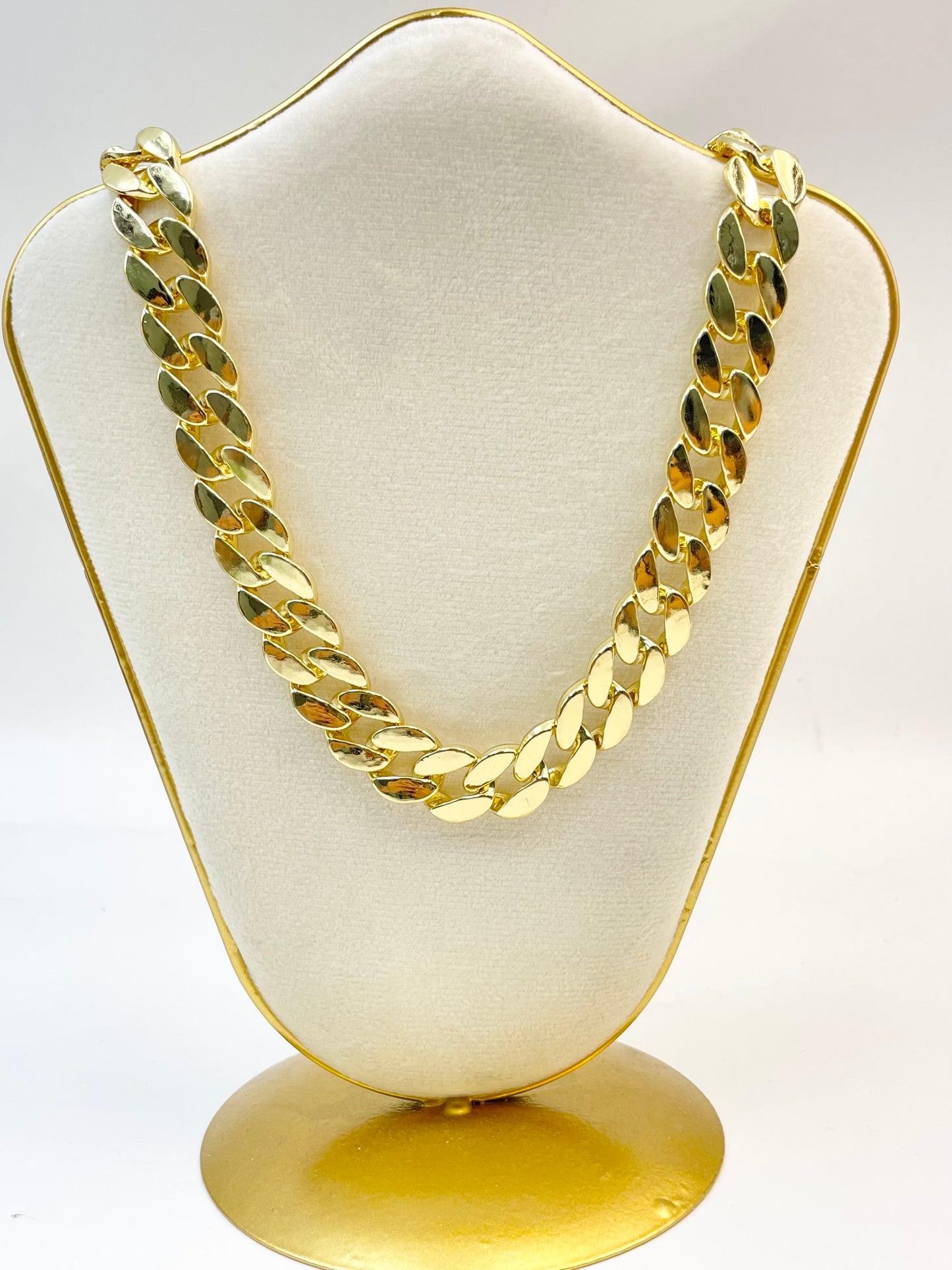 Collar Monaco