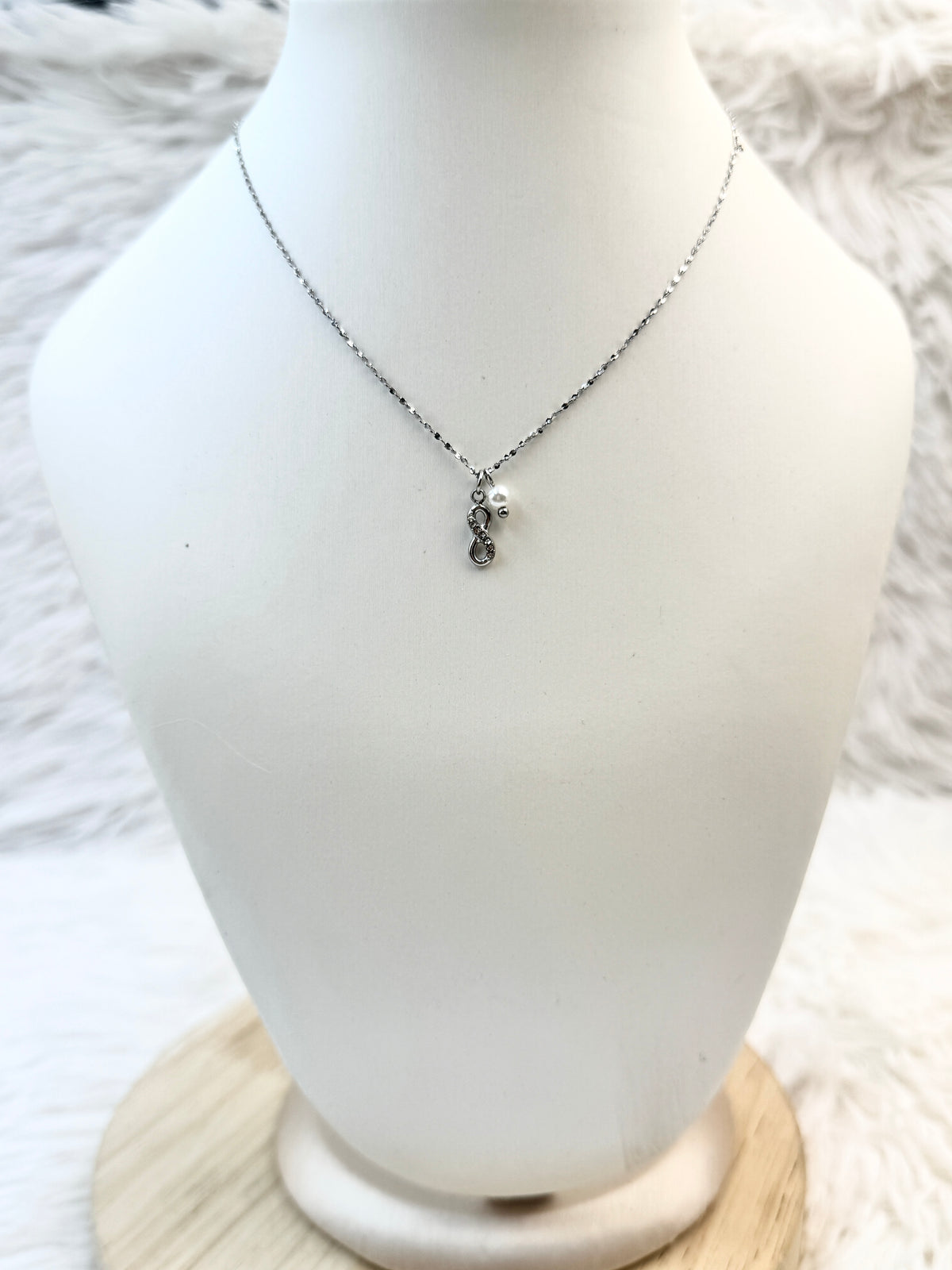 Collar Plateado