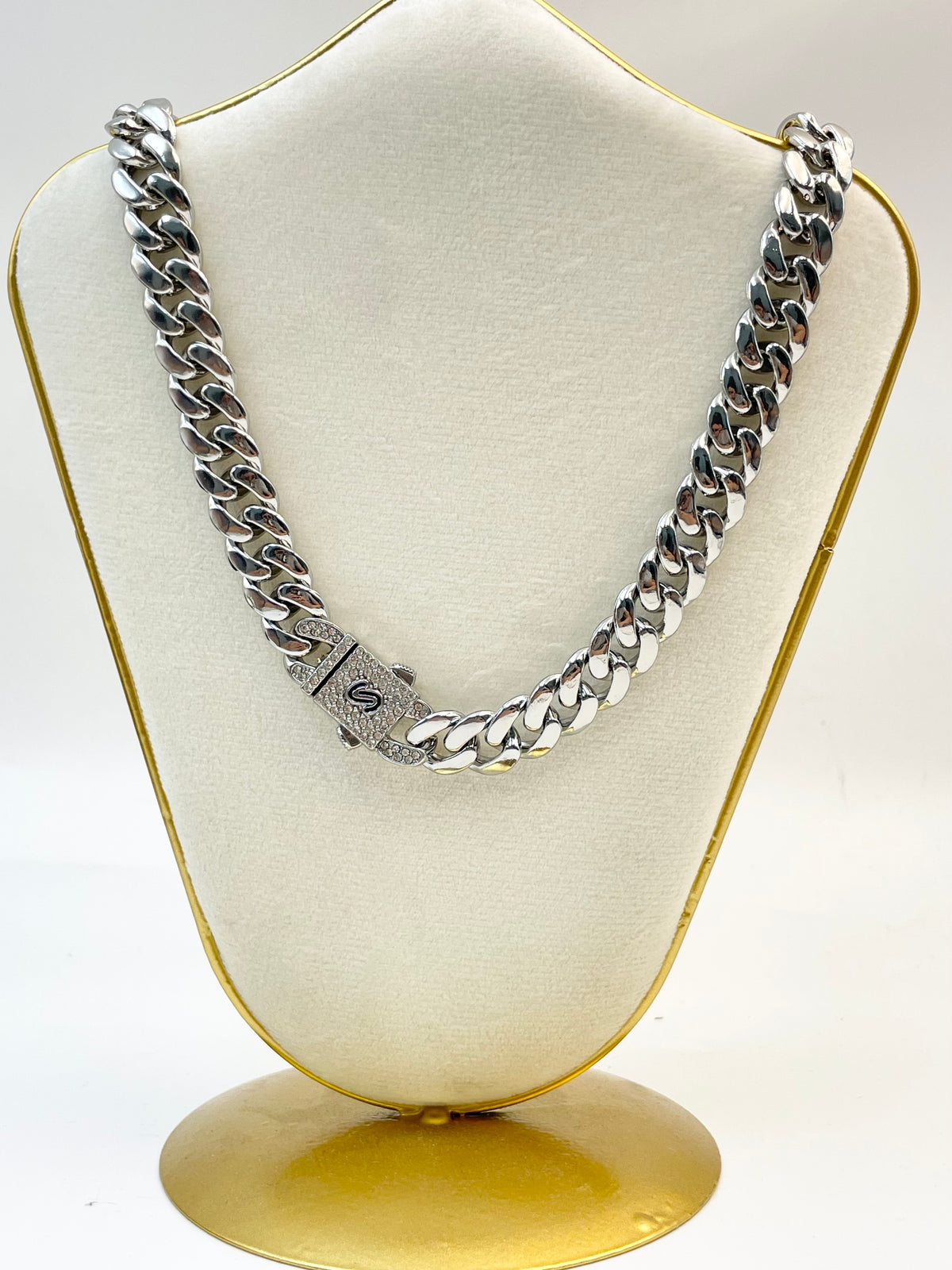 Collar Monaco
