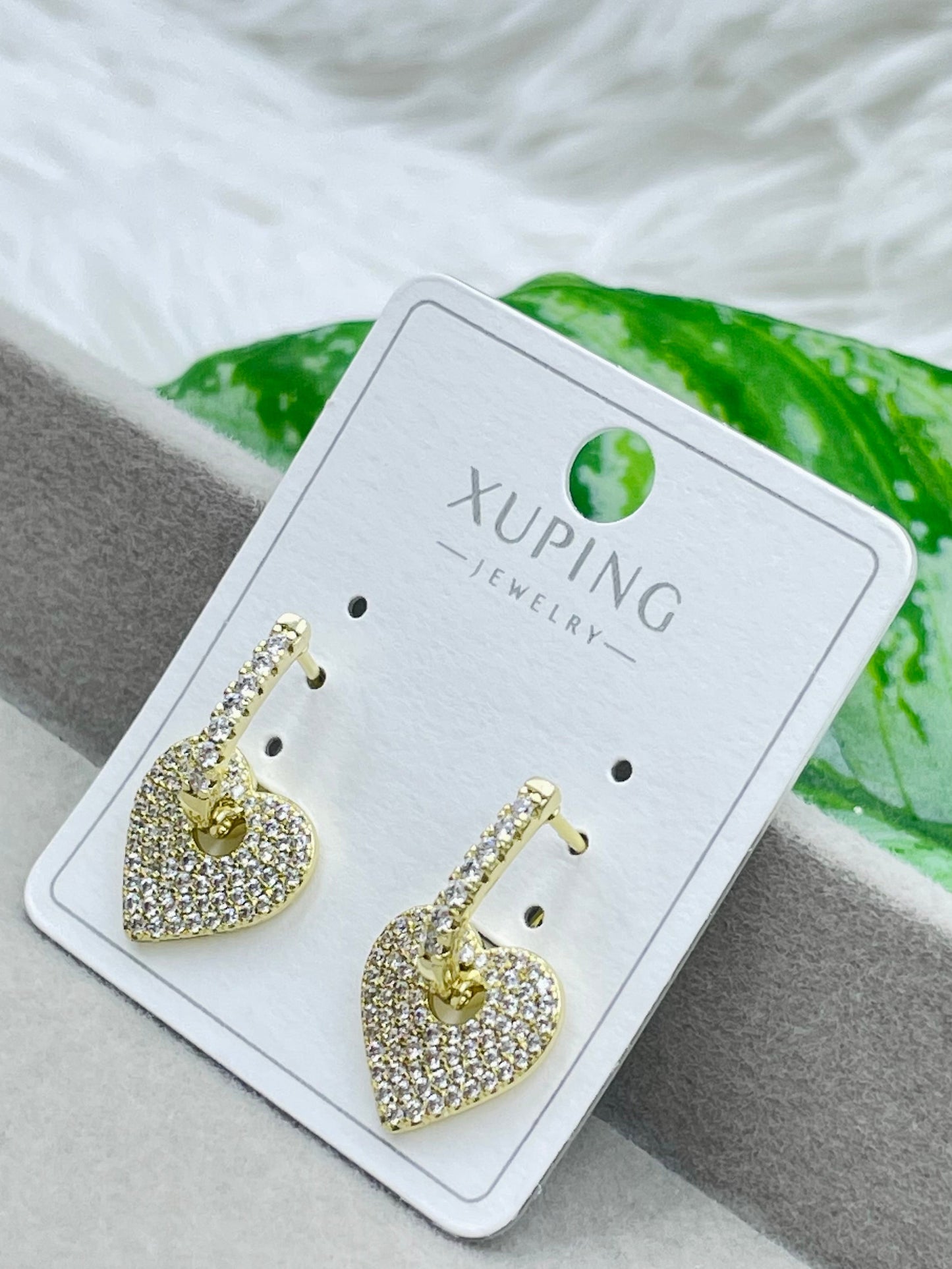 Arete Xuping Dorado