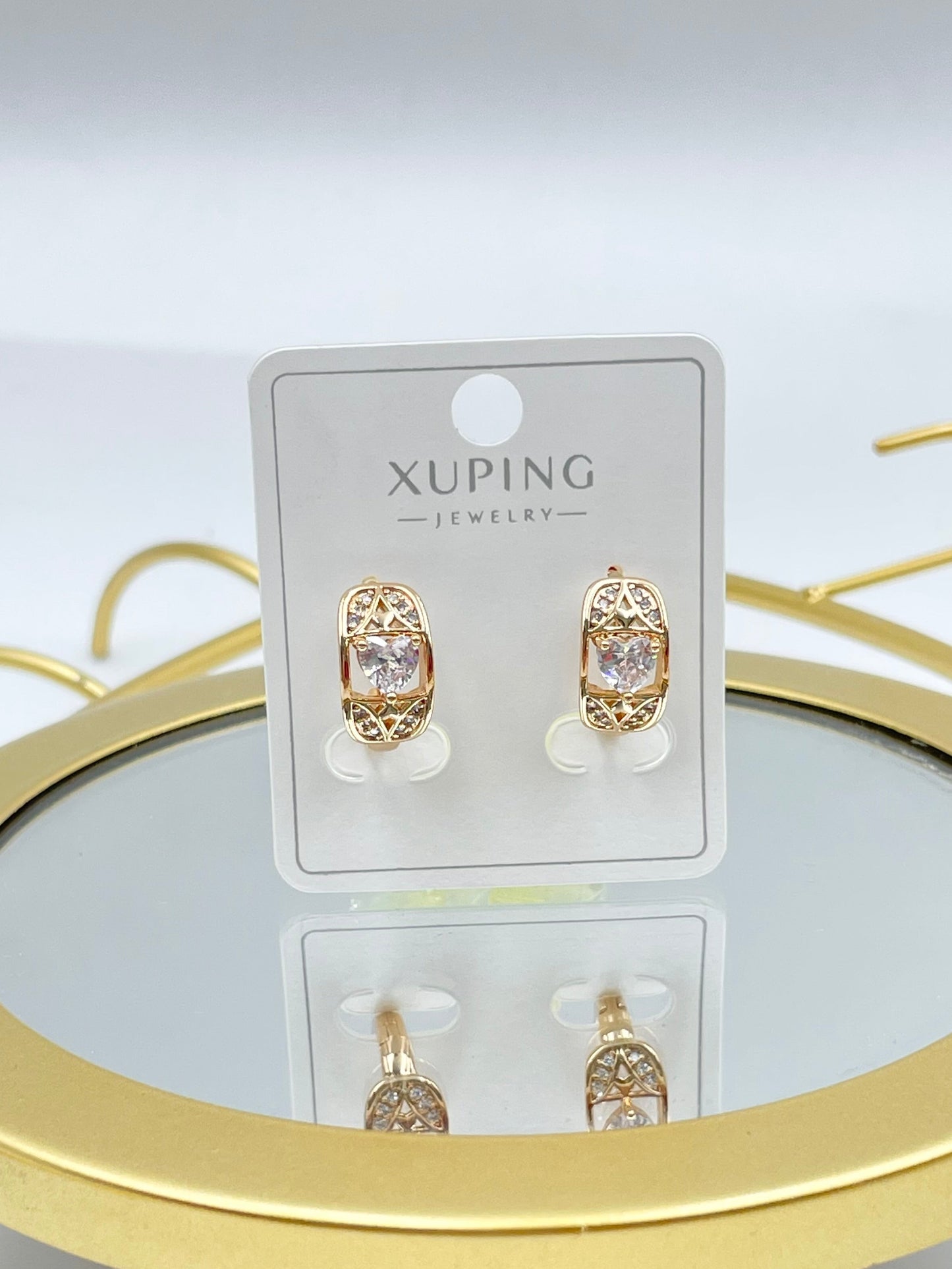 Arete Xuping Rose Gold