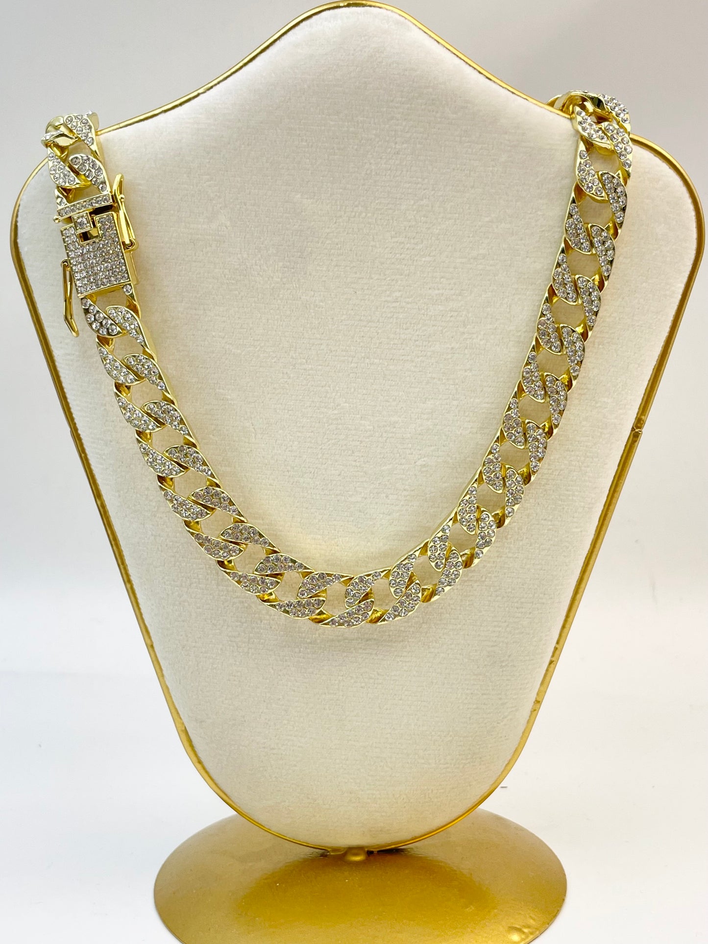 Collar Monaco