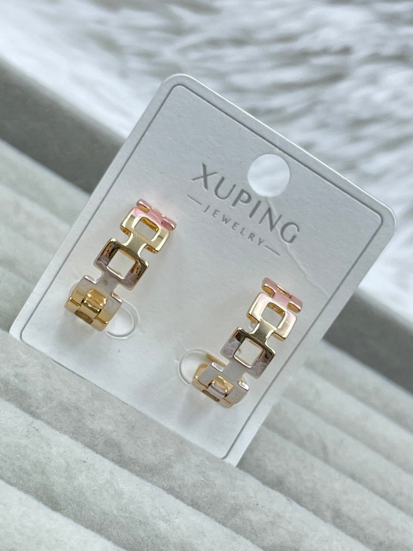 Arete Xuping Gold Rose
