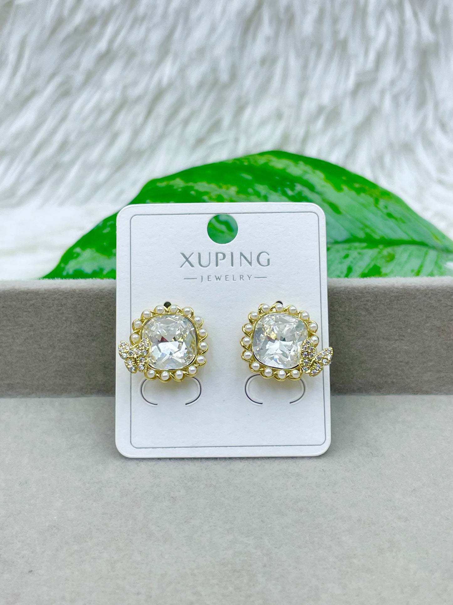 Arete Xuping Dorado