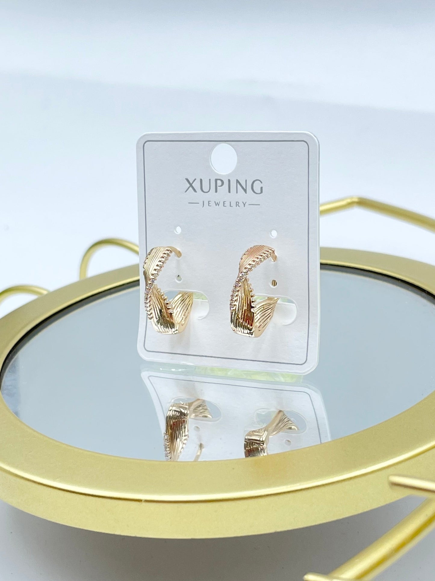 Arete Xuping Rose Gold