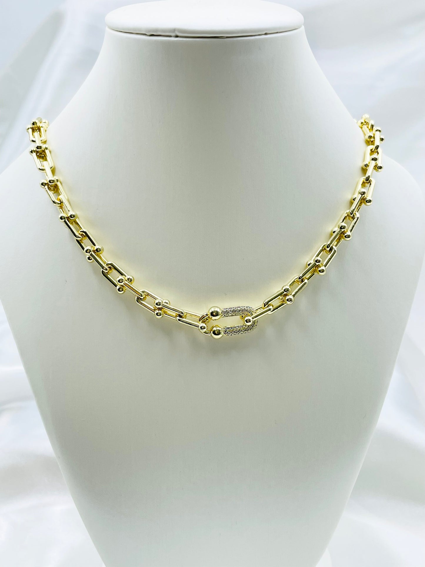 Collar Dorado Rosek