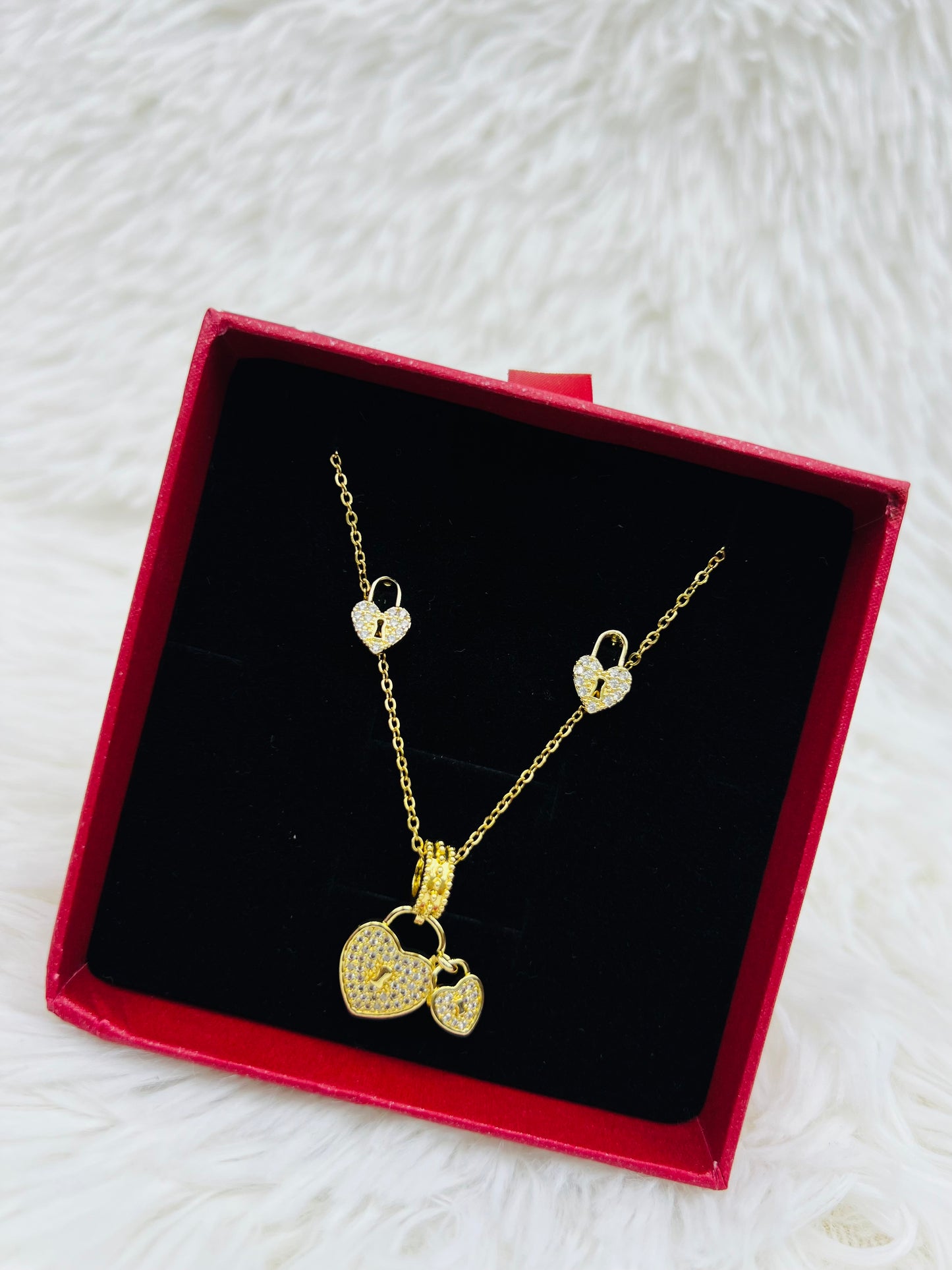 Conjunto San Valentin Rosek