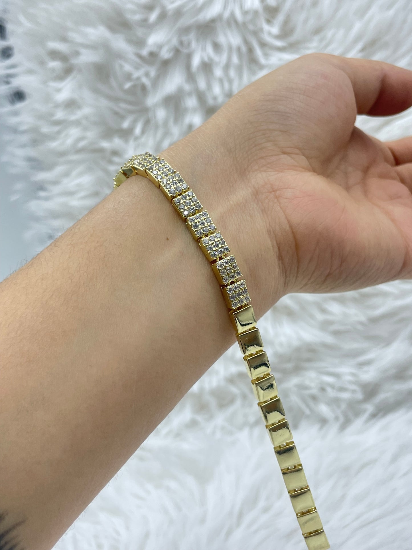 Pulsera Rosek Dorada