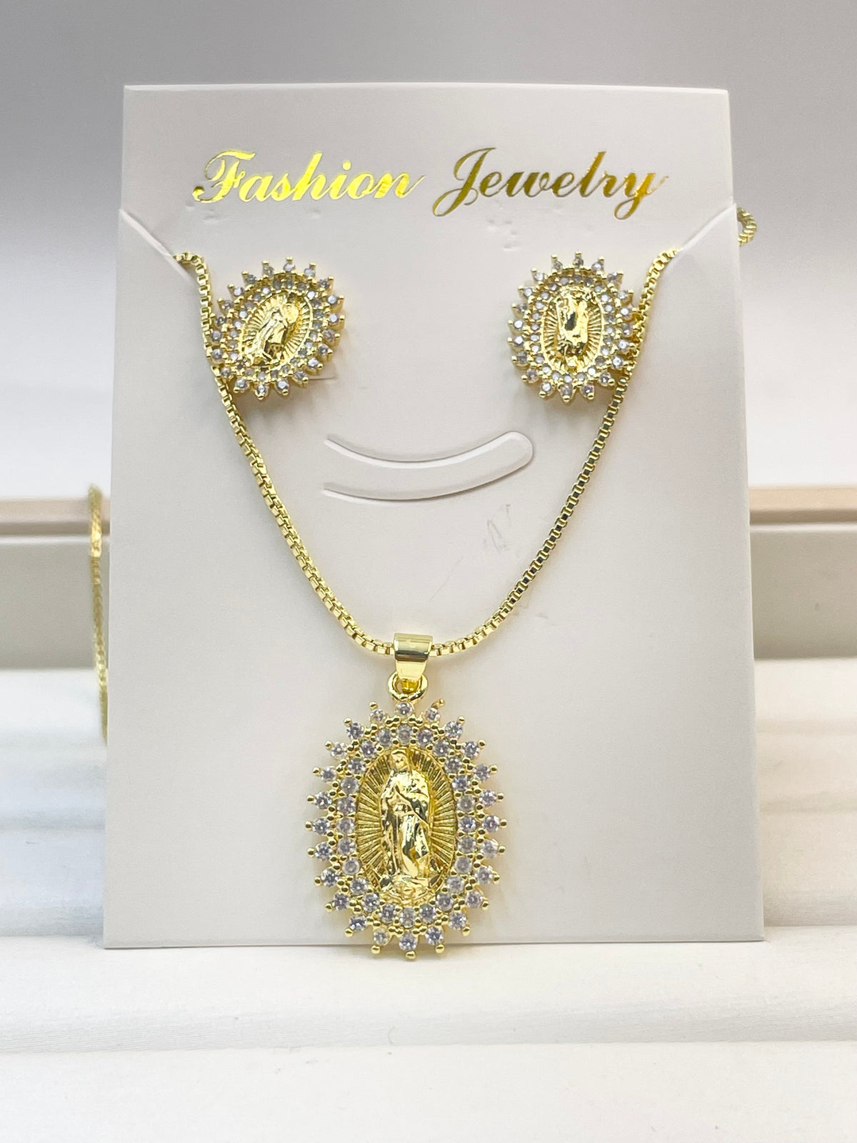 Conjunto de Virgen