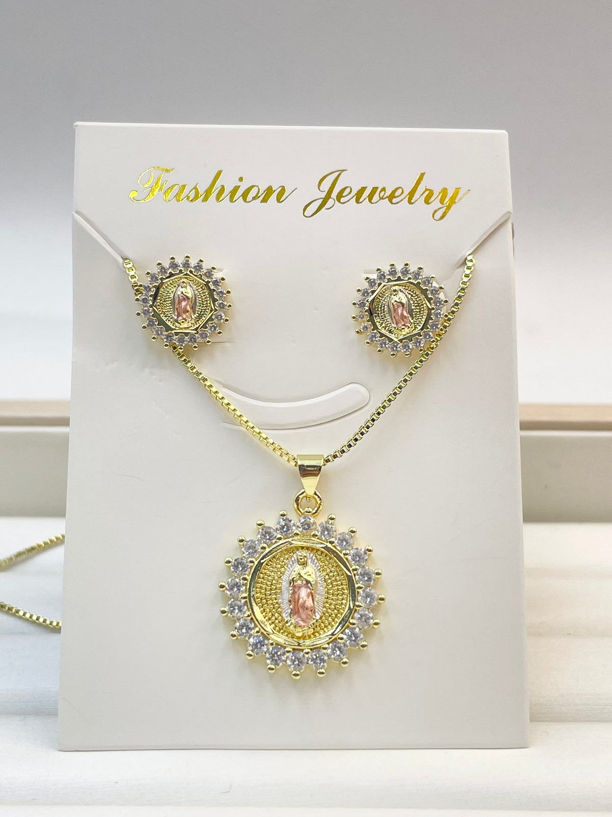 Conjunto de Virgen
