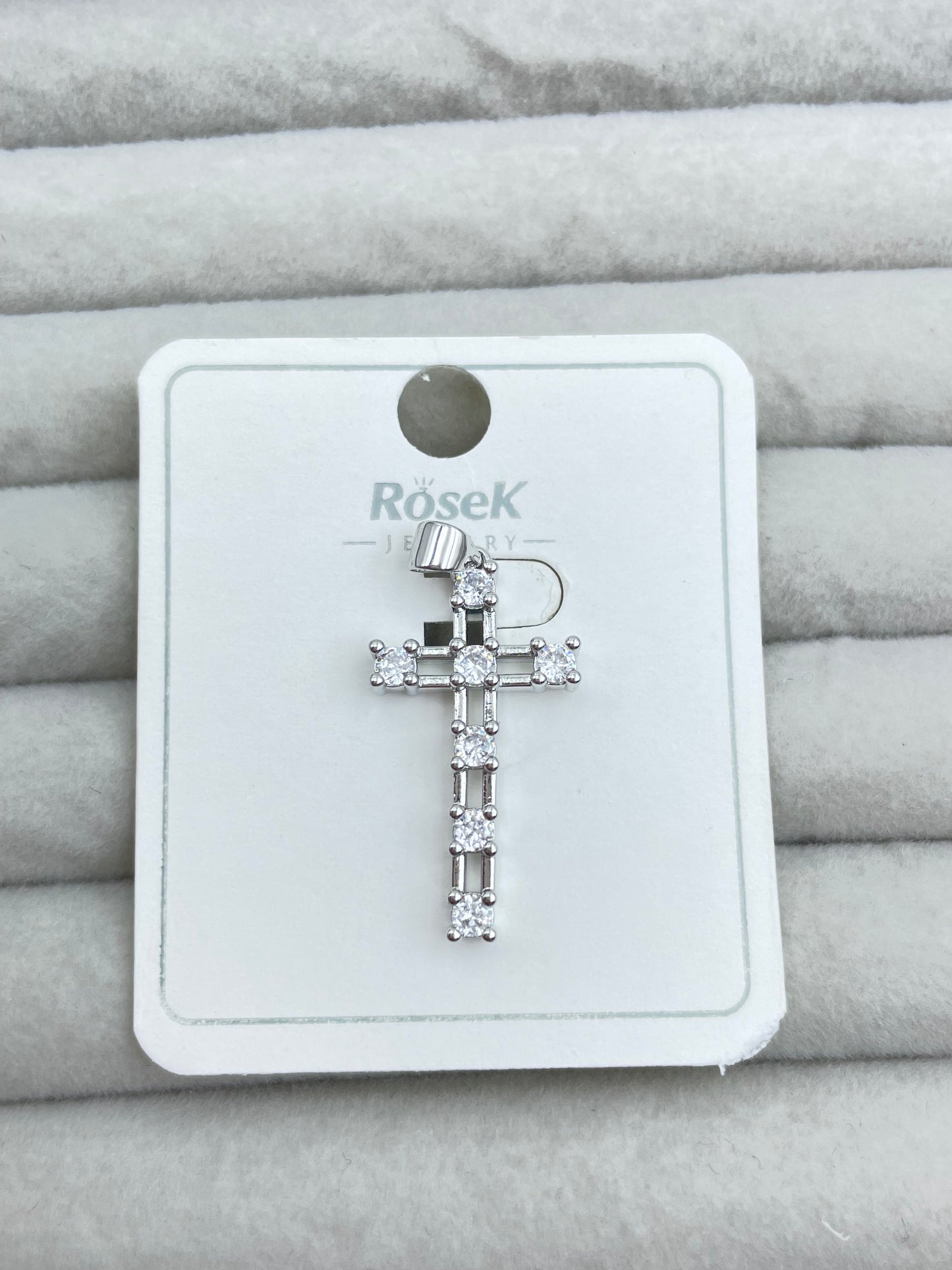 Dije Religioso Plateado