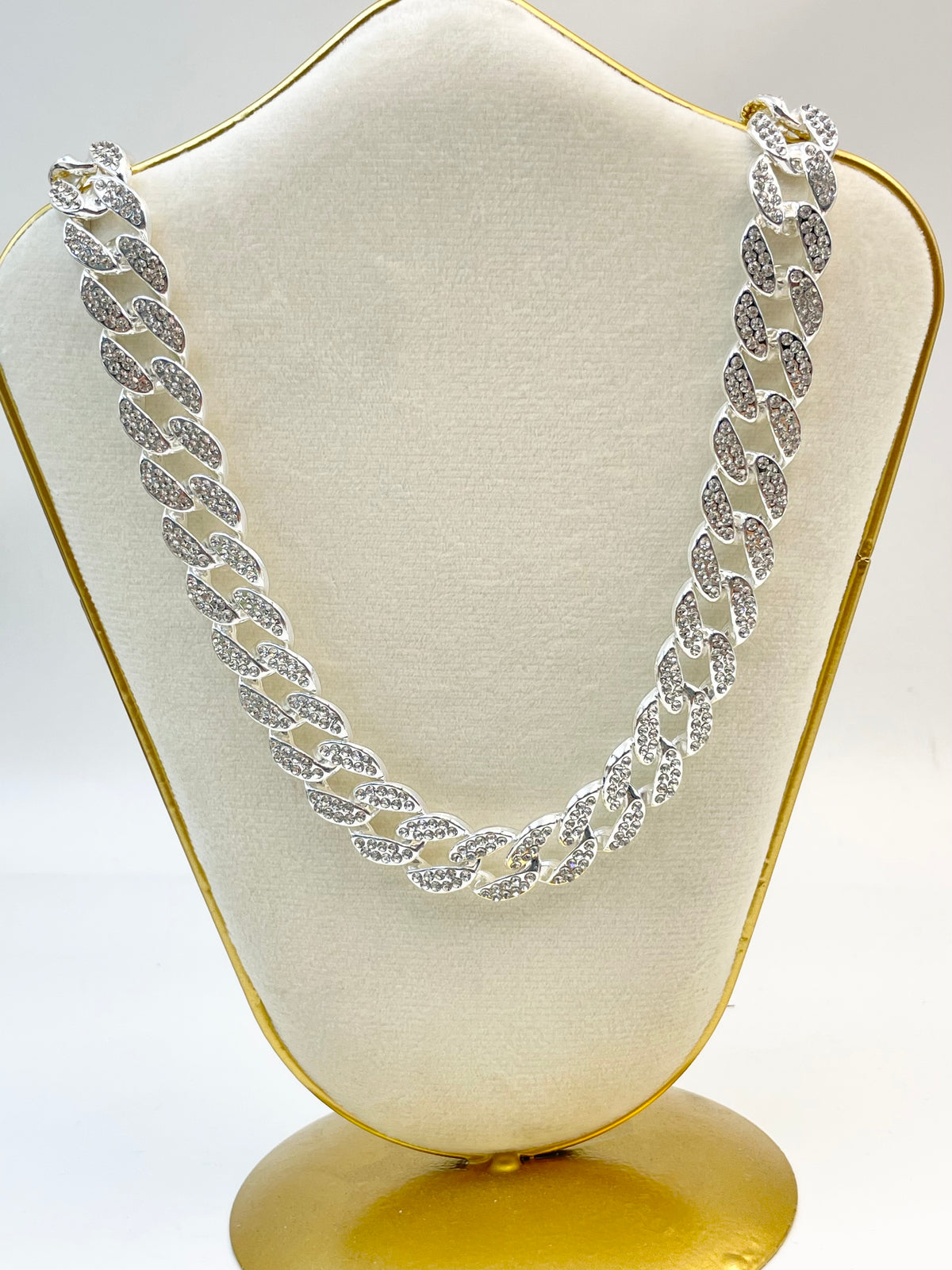 Collar Monaco