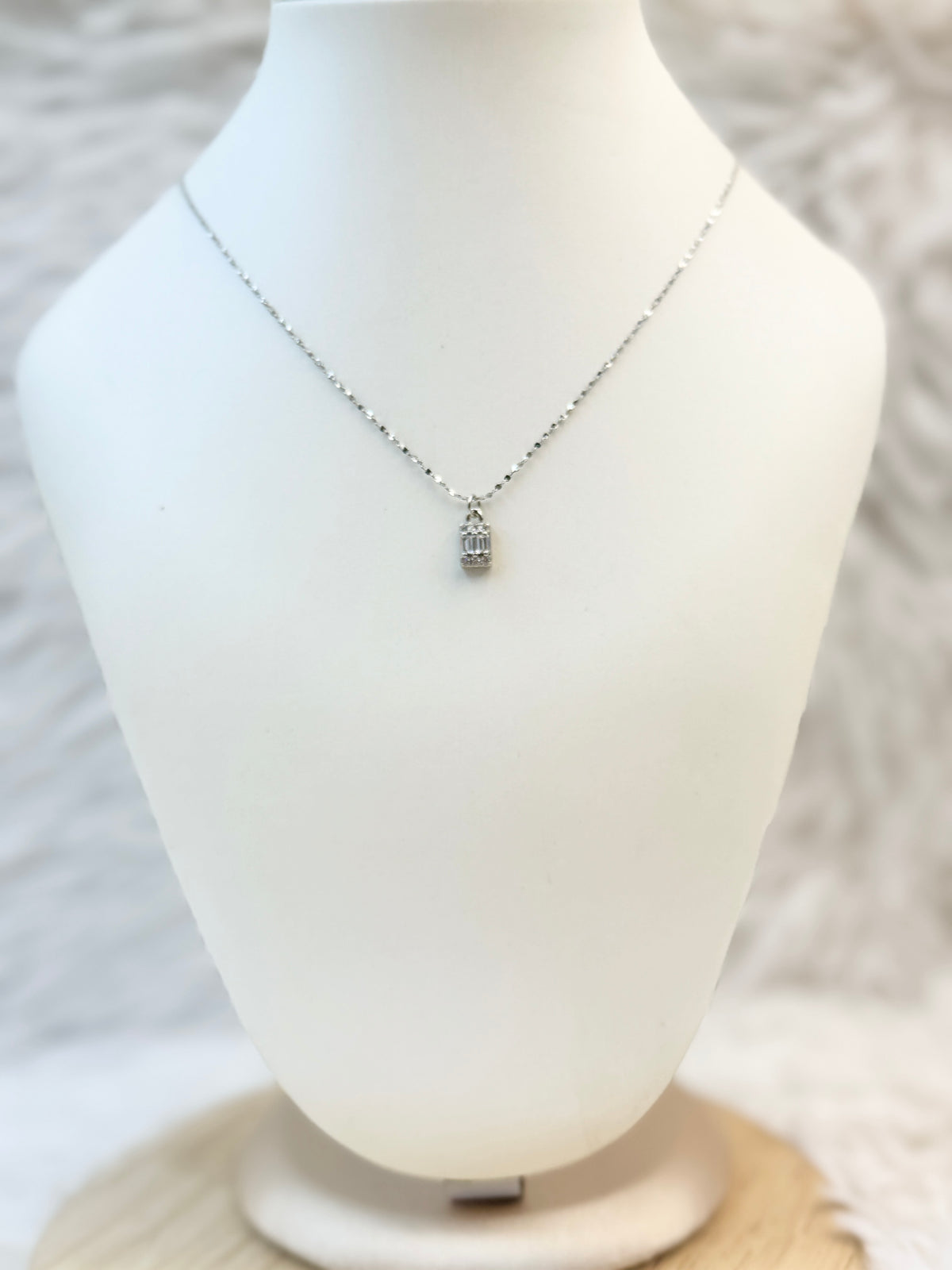 Collar Plateado
