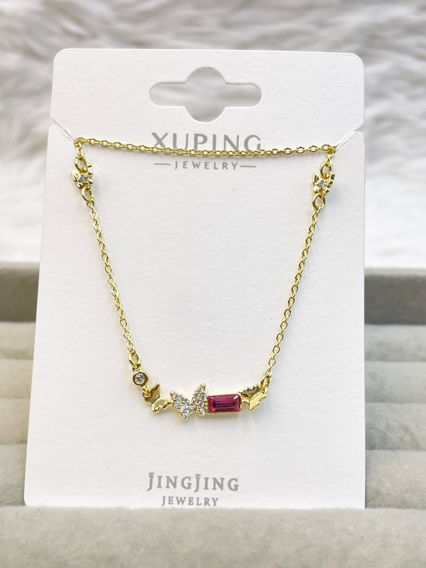 Collar Xuping Jingjing