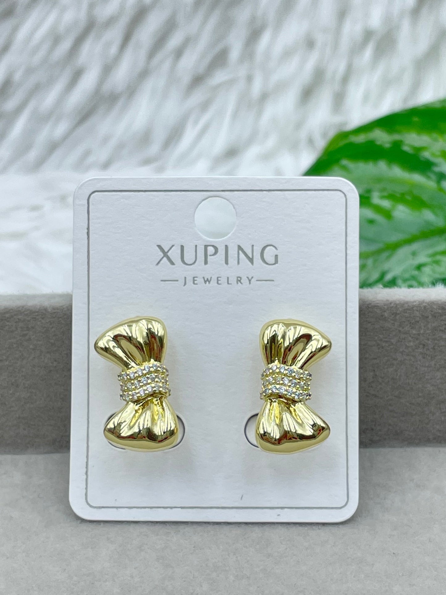 Arete Xuping Dorado