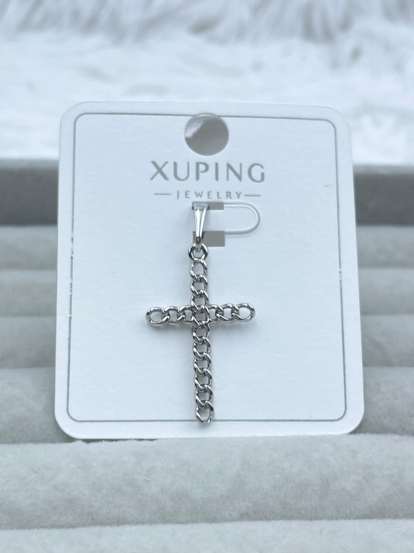 Dije Religioso Plateado