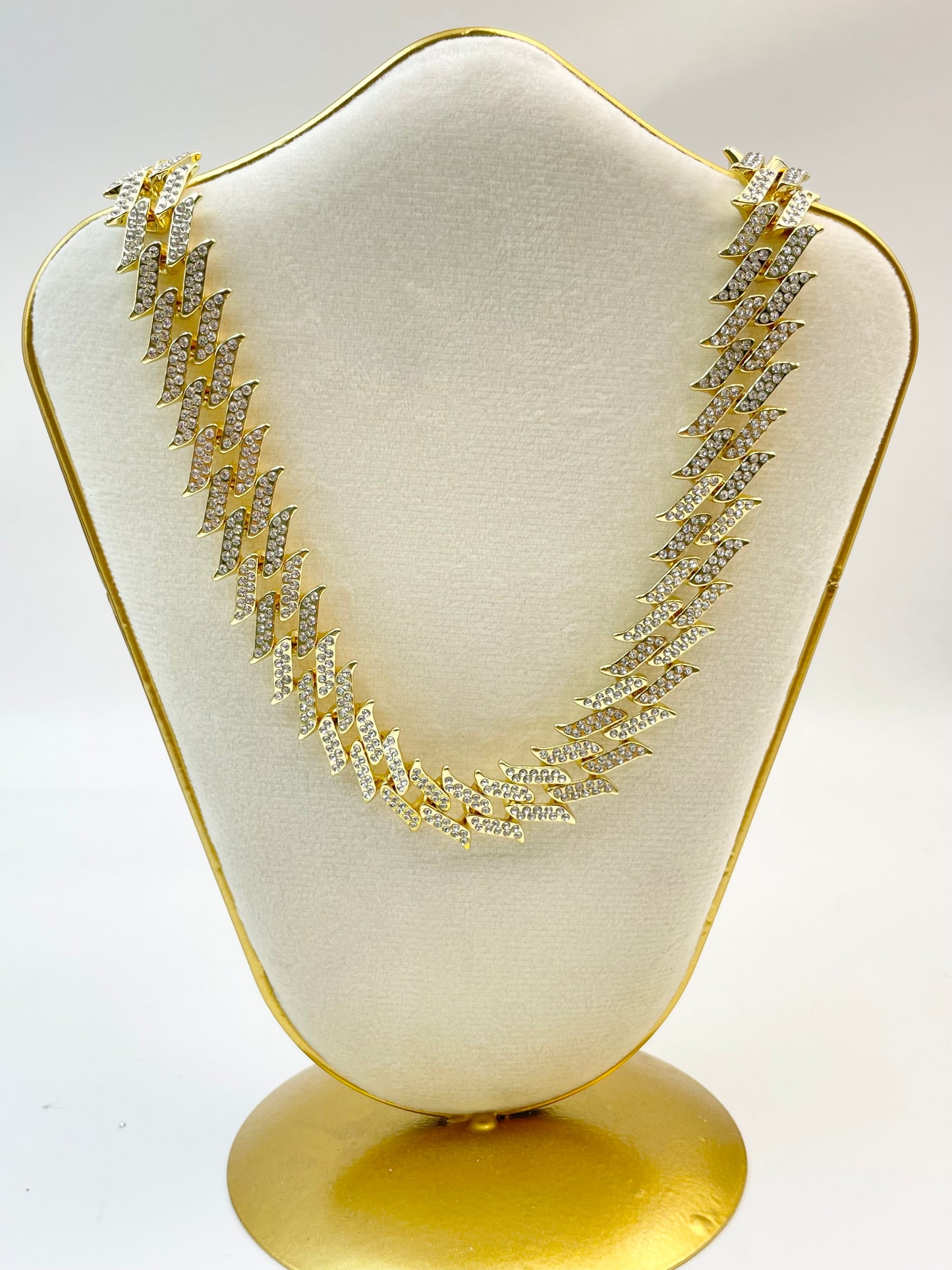 Collar Monaco