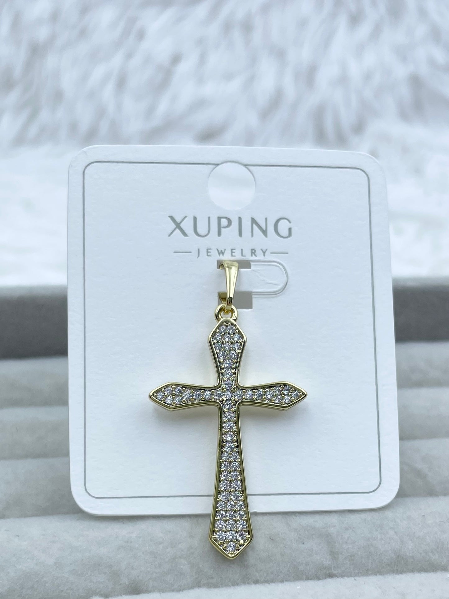 Dije Religioso Dorado