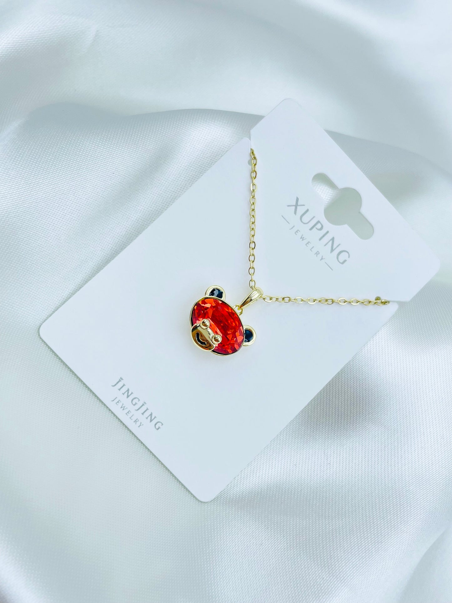 Collar Xuping Jingjing