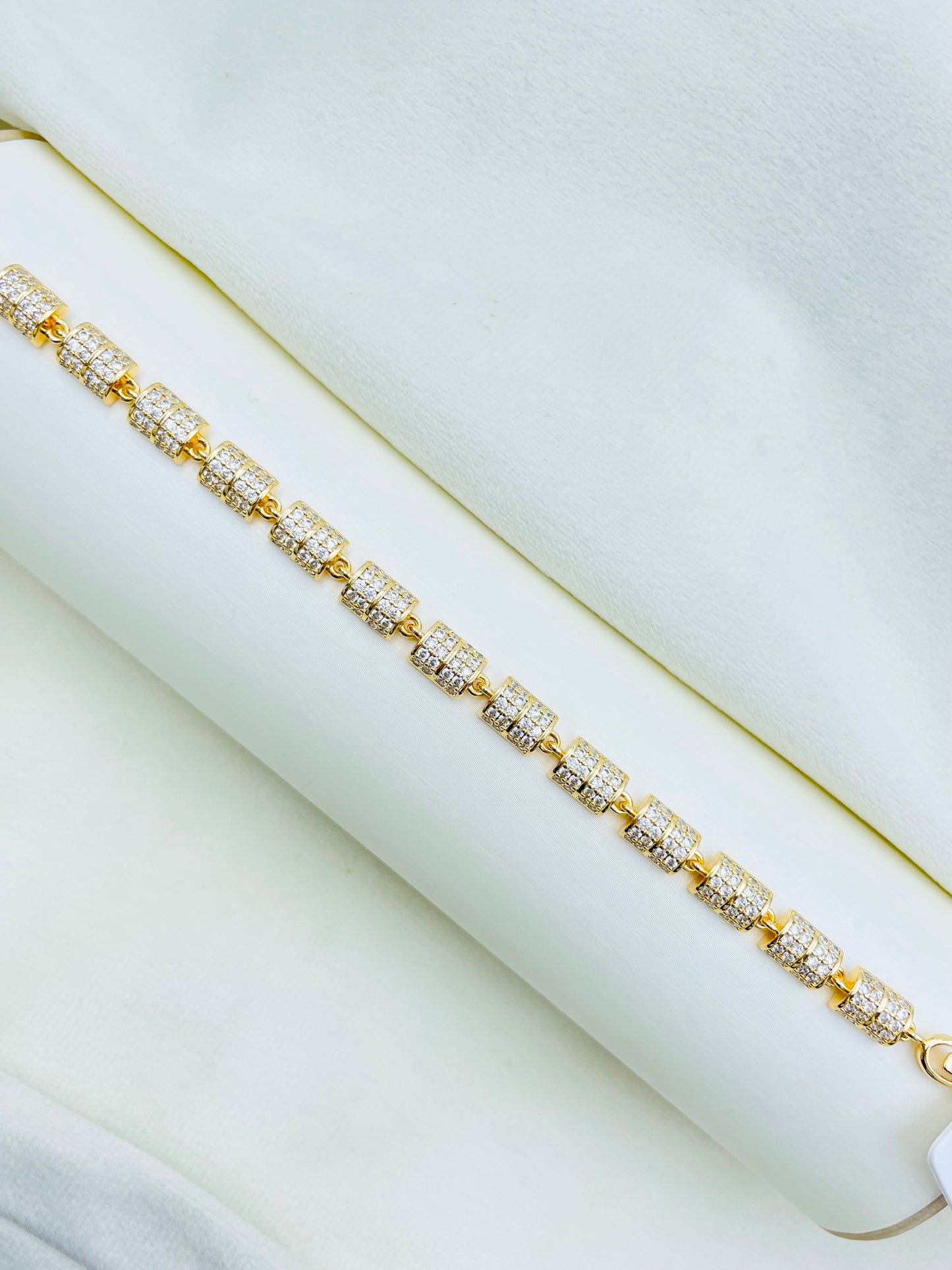 Pulsera Rosada Rosek