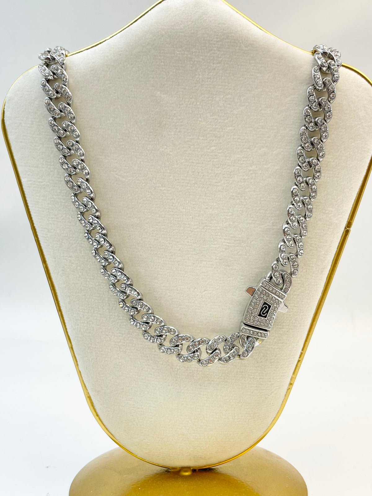 Collar Monaco